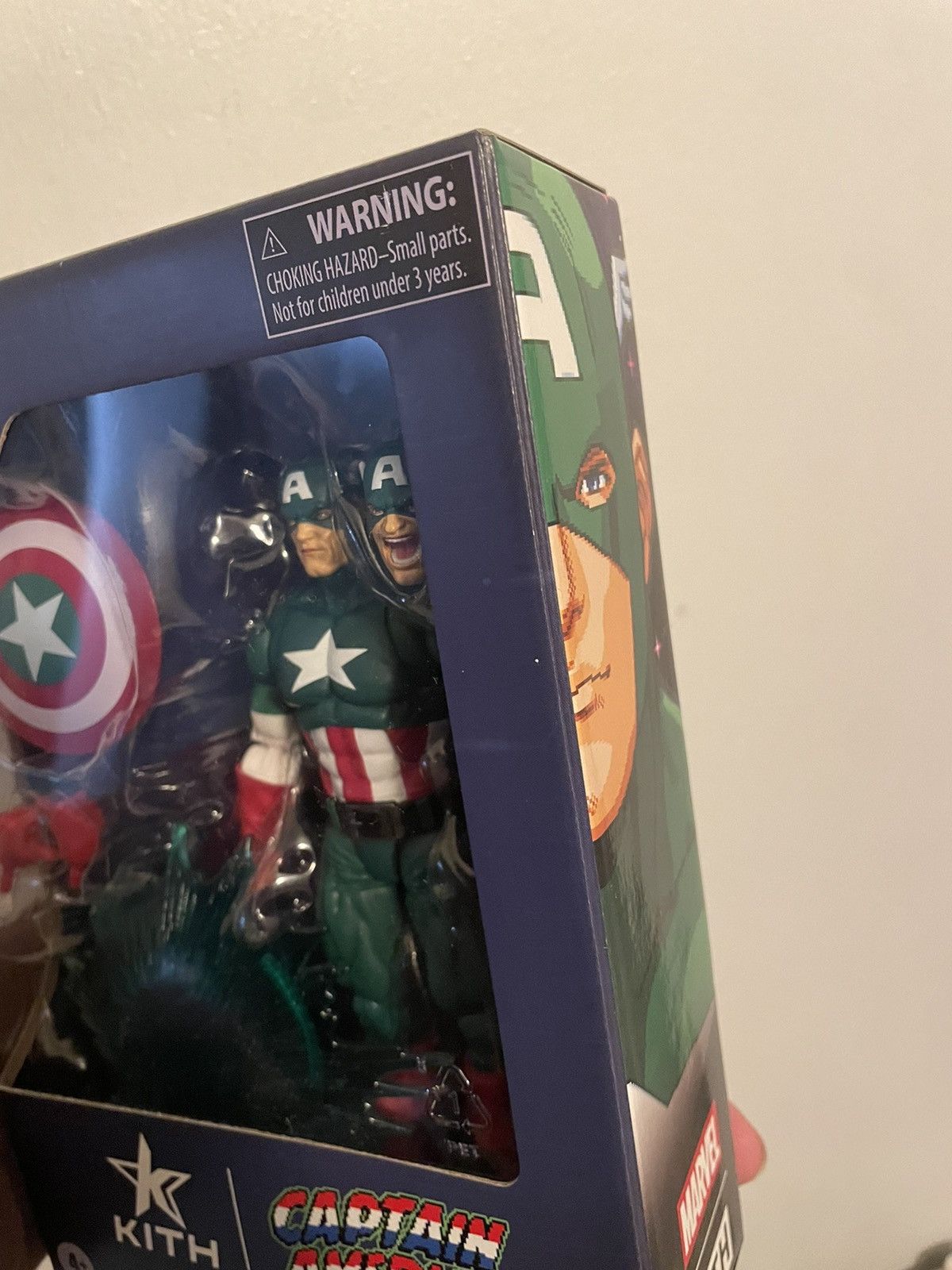 Kith Marvel Kith for hasbro legends Captain America player 2 Size ONE SIZE - 3 Thumbnail