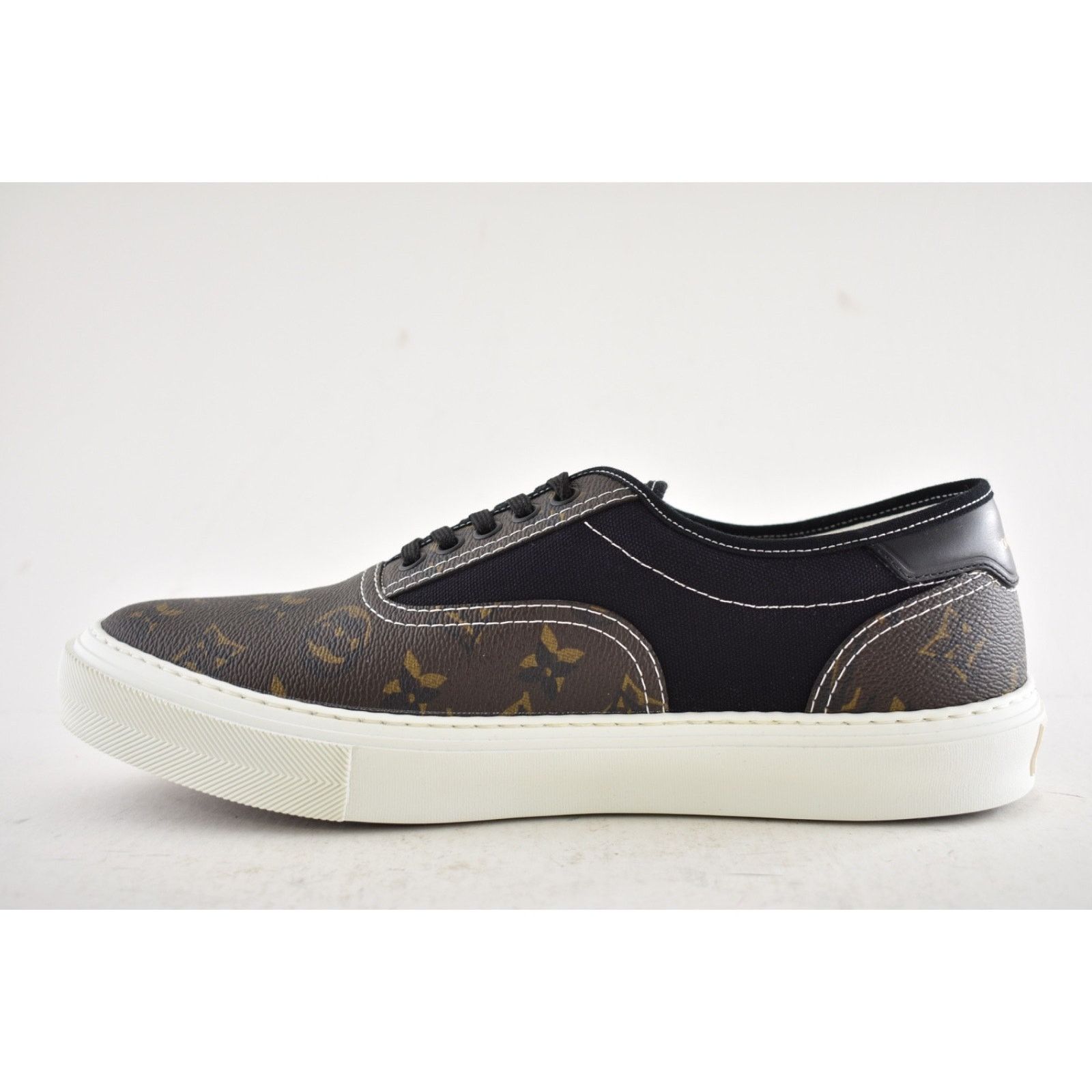 Louis Vuitton Louis Vuitton Trocadero Richelieu Black Monogram Logo Low Size US 9 / EU 42 - 13 Thumbnail