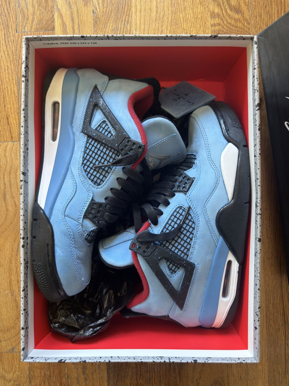 Travis Scott Travis scott jordan 4 Size US 8 / EU 41 - 1 Thumbnail