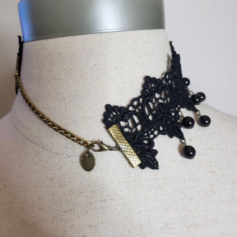 Designer Vintage Black Lace & Bead Choker-Small Size ONE SIZE - 4 Thumbnail