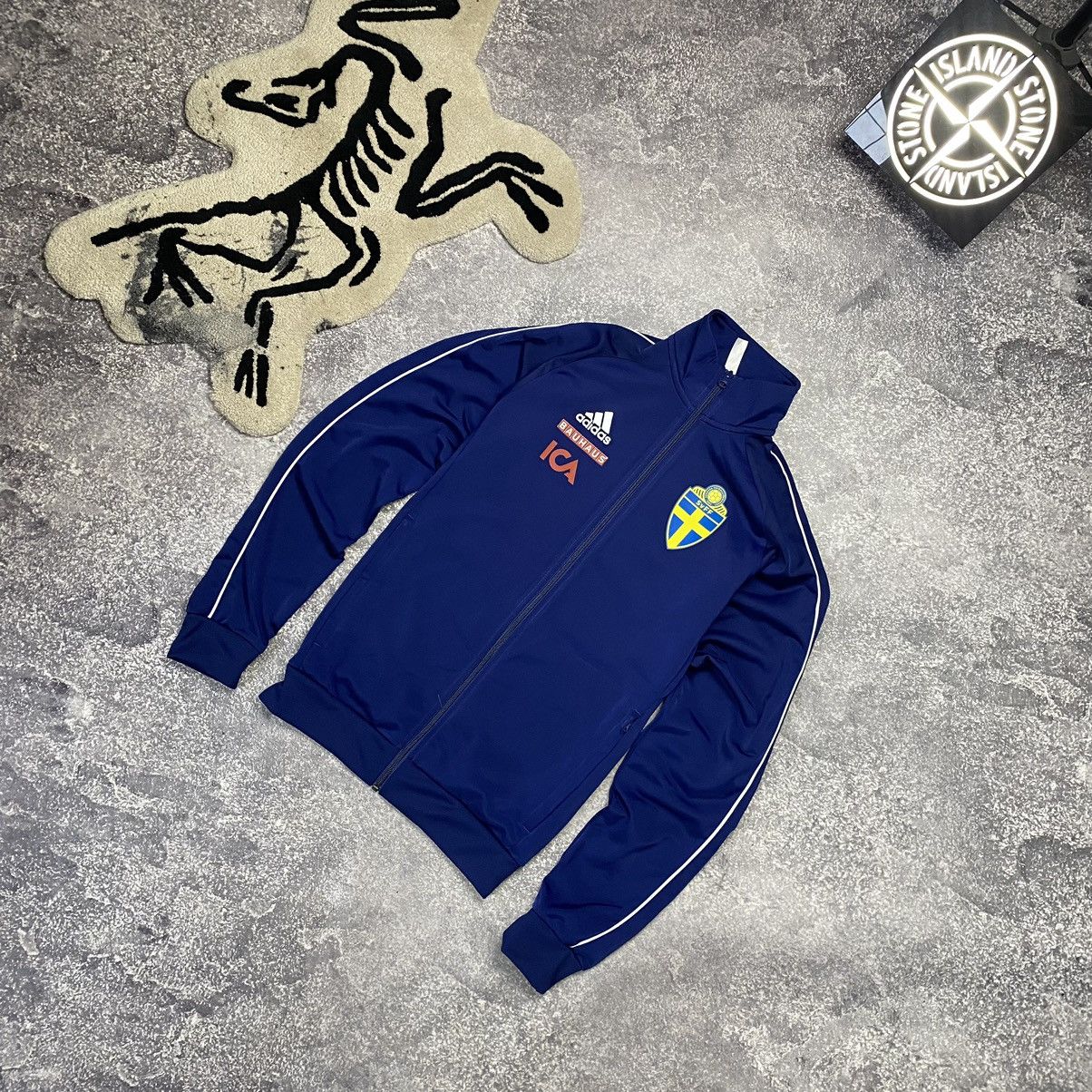 Vintage Vintage Adidas FC Sweden National Team Soccer Sweatshirt Size US XS / EU 42 / 0 - 2 Thumbnail