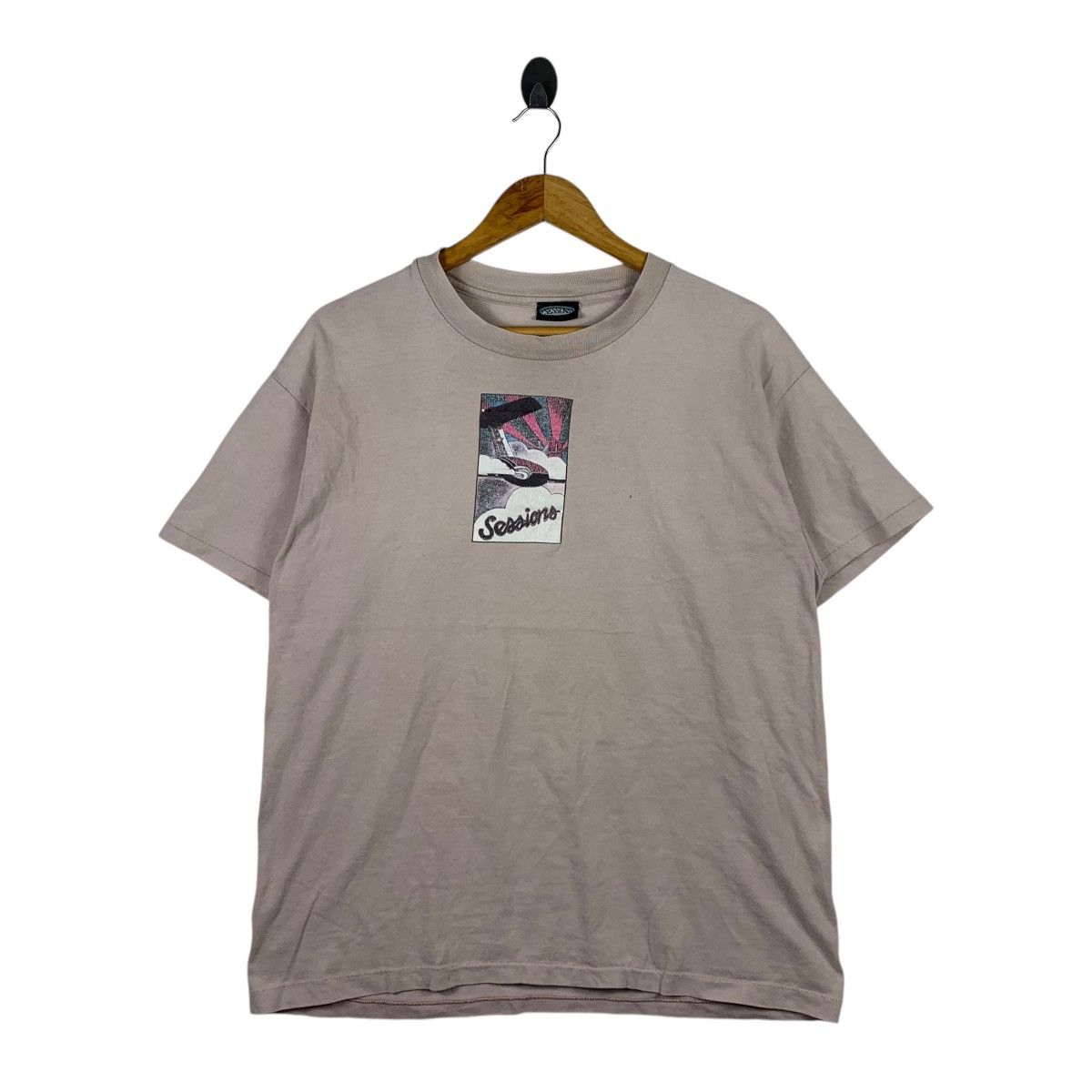 Sessions × Vintage Vintage SESSIONS Streetwear Skateboard Made In Usa T-Shirt Size US M / EU 48-50 / 2 - 1 Thumbnail