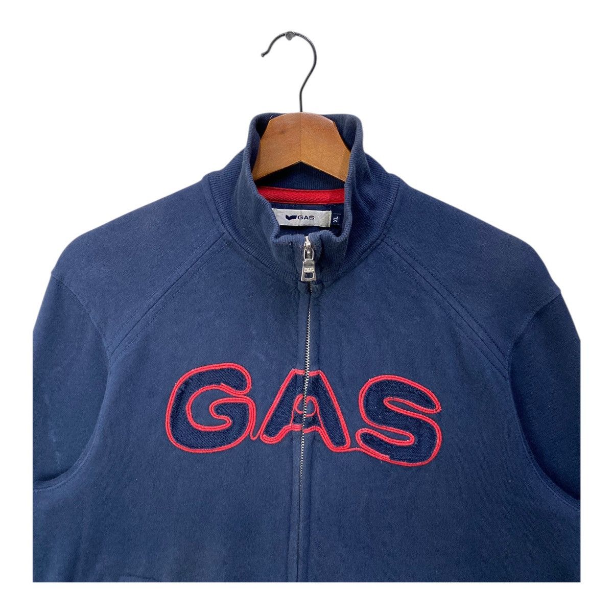 GAS Vintage Gas Sweater Full Zip Big Spellout Size XL Size US XL / EU 56 / 4 - 2 Thumbnail