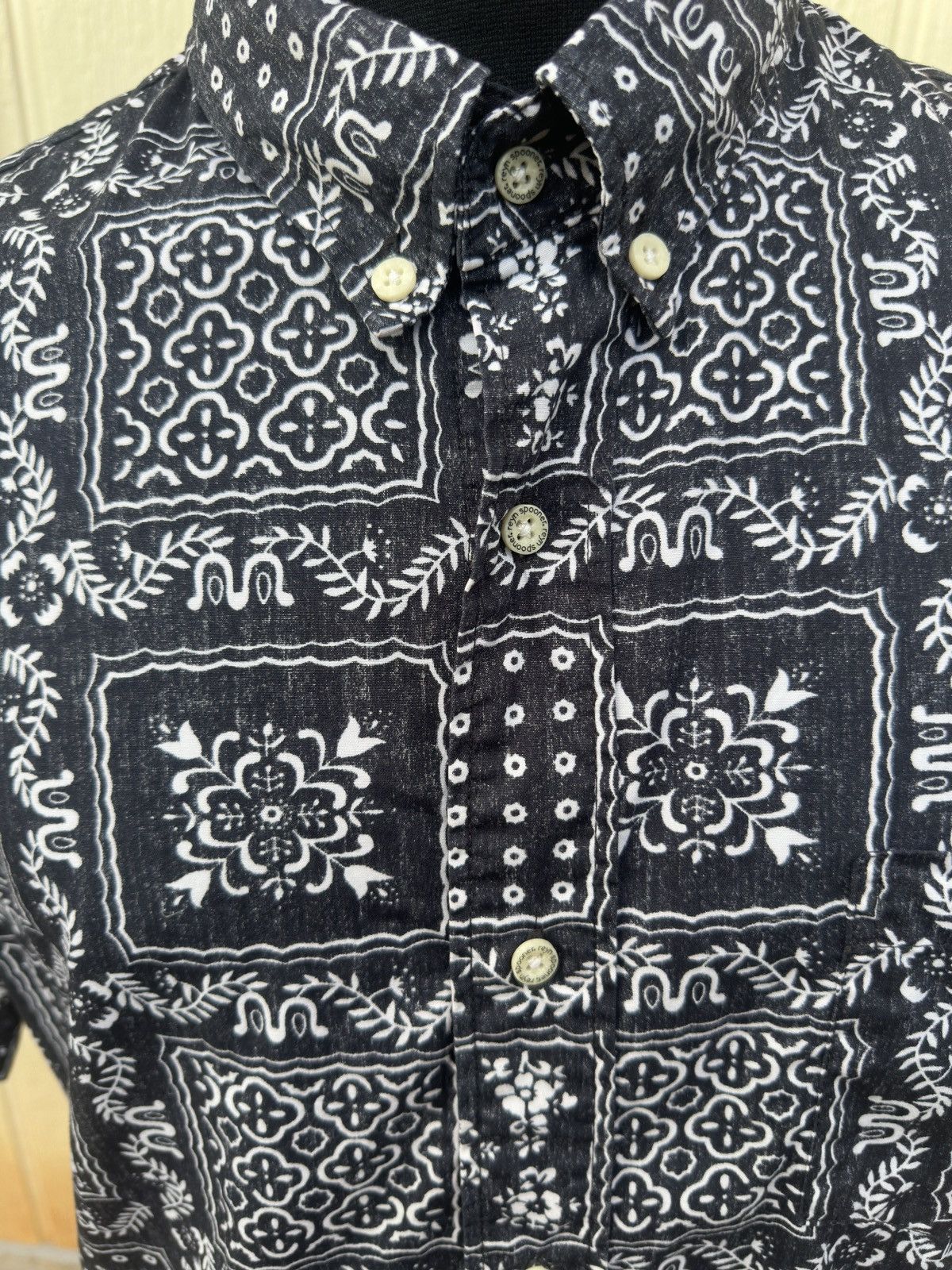 Reyn Spooner Reyn Spooner Tailored Fit Black Hawaiian Print Men's Large Size US L / EU 52-54 / 3 - 3 Thumbnail