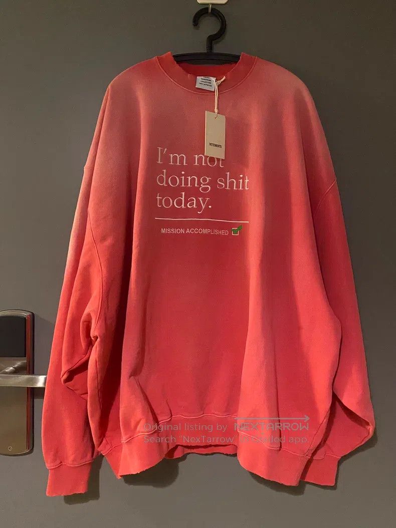 Vetements Vetements Red Washed Sweatshirt Size US S / EU 44-46 / 1 - 1 Thumbnail