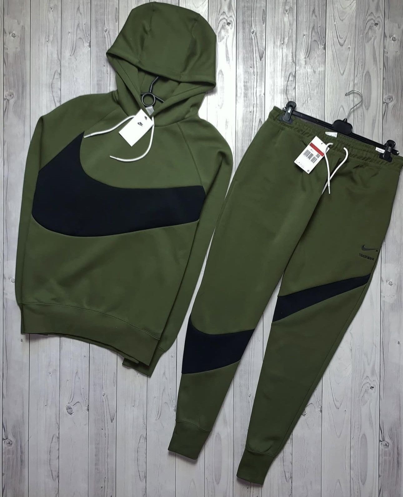 Nike × Vintage Nike tech fleece big swoosh tracksuit khaki rare logo size L Size US L / EU 52-54 / 3 - 4 Thumbnail