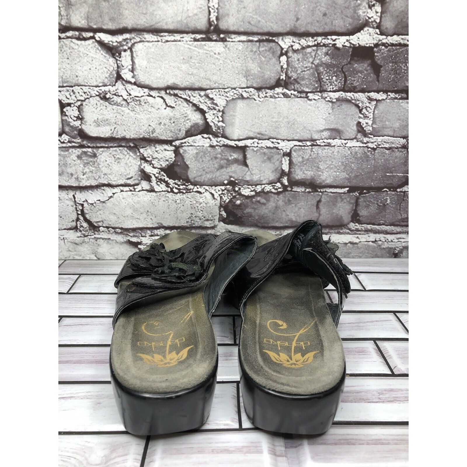 Other Dansko Black Patent Leather Flower Wedge Slip On Slides Sand Size US 10.5 / IT 40.5 - 4 Thumbnail