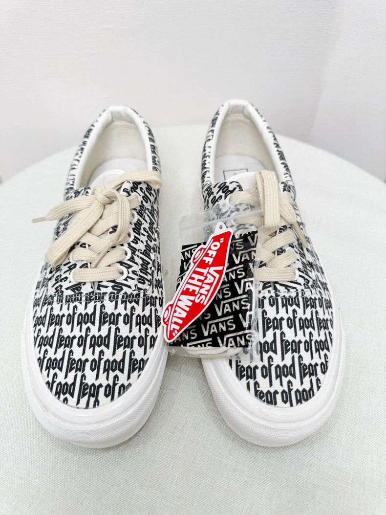 Fear of God Fear of God The first generation of full print canvas shoe Size US 9.5 / EU 42-43 - 1 Thumbnail