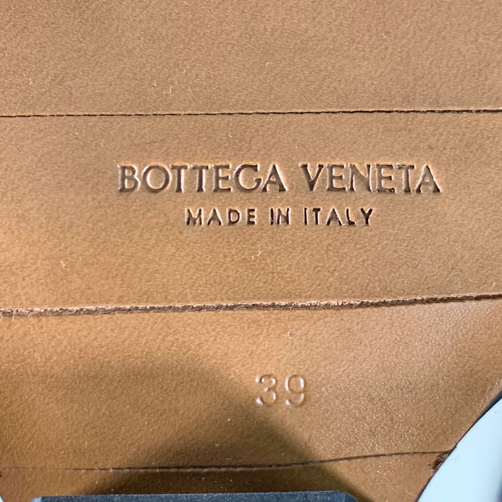 Bottega Veneta Ivory Black Leather Slip On Stacked Heel Western Ankle Boots Size US 9 / IT 39 - 8 Thumbnail