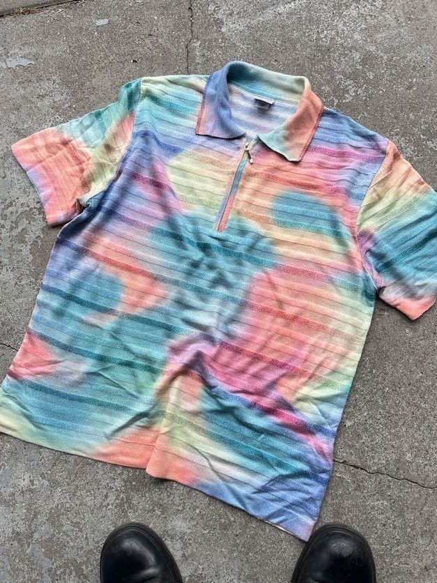 Other Rainbow tie-dye crazy graphic tee Size US M / EU 48-50 / 2 - 2 Thumbnail