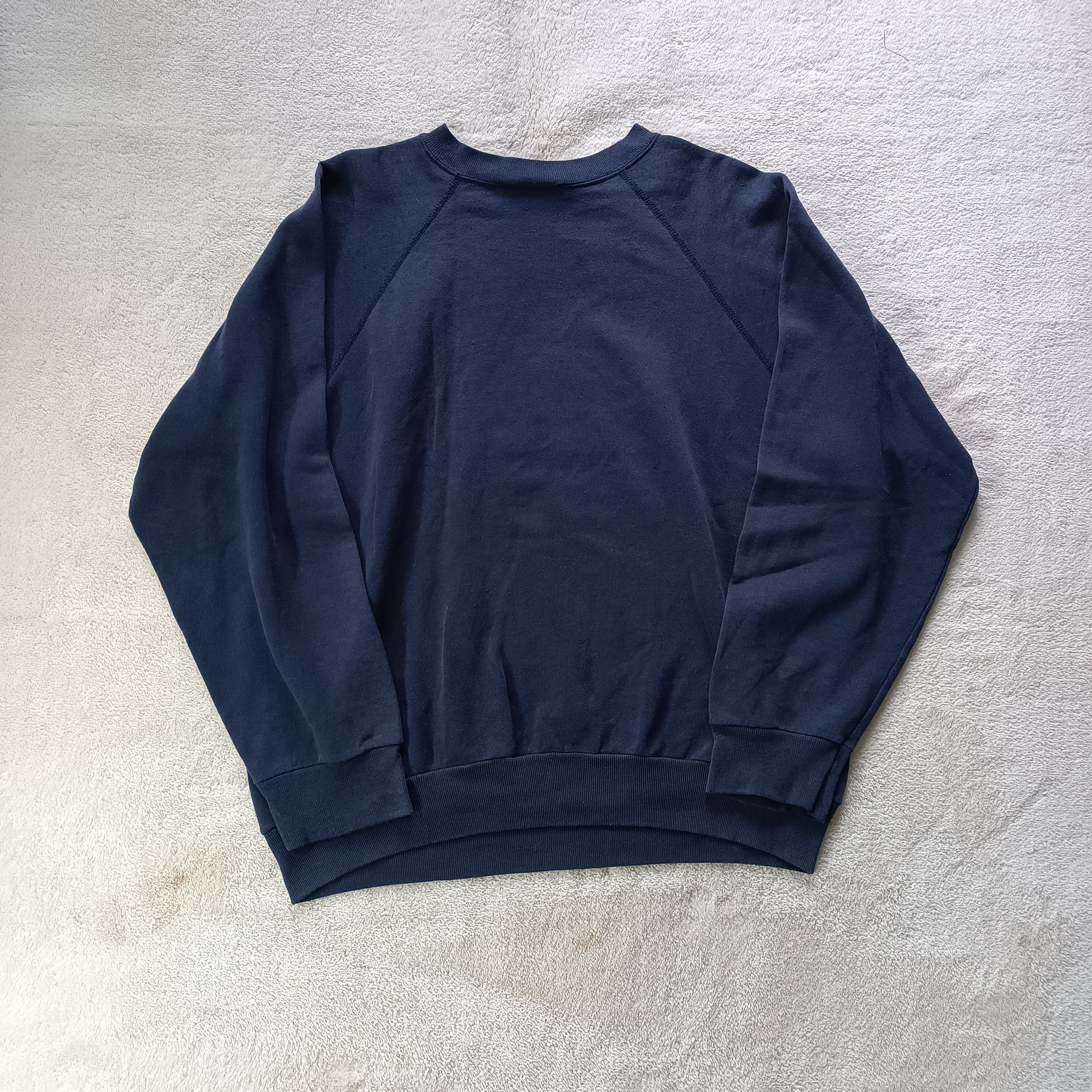 Vintage × Warner Bros Vintage 90s Bugs Bunny Basketball Crewneck Sweatshirt Size US L / EU 52-54 / 3 - 10 Thumbnail