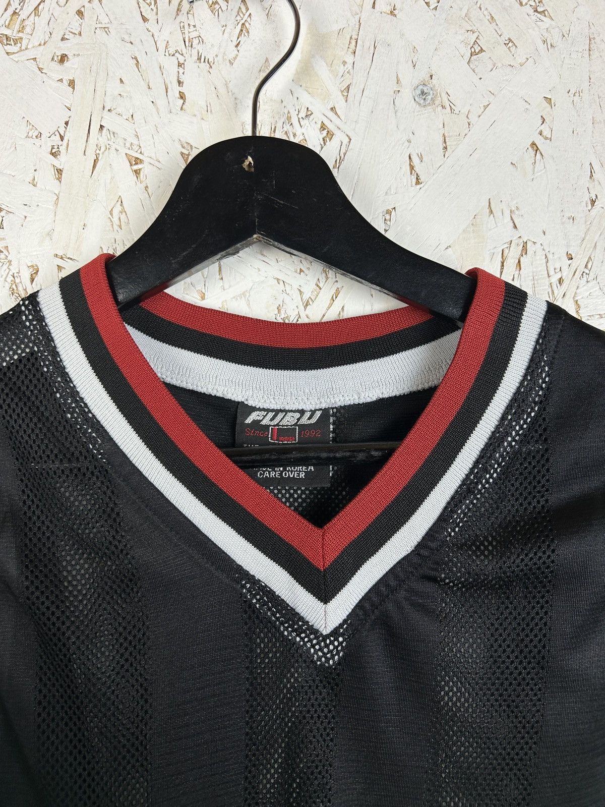 Fubu Vintage Fubu 05 Collection Sleeveless Tank Top Jersey Rap XL Size US XL / EU 56 / 4 - 3 Thumbnail
