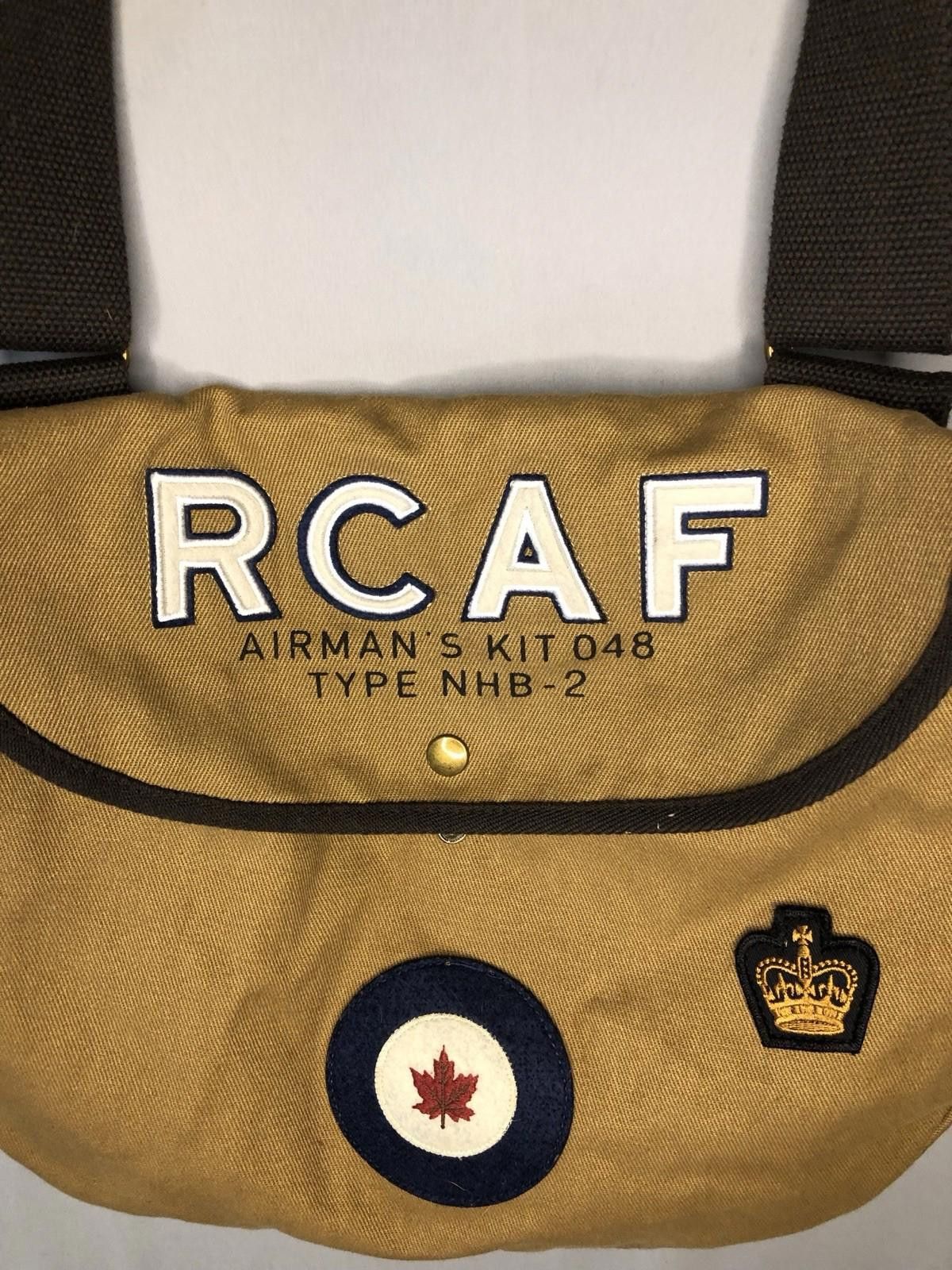 Red Bull Red Canoe Crossbody Shoulder Nag Royal Canadian Air Force Size ONE SIZE - 5 Thumbnail