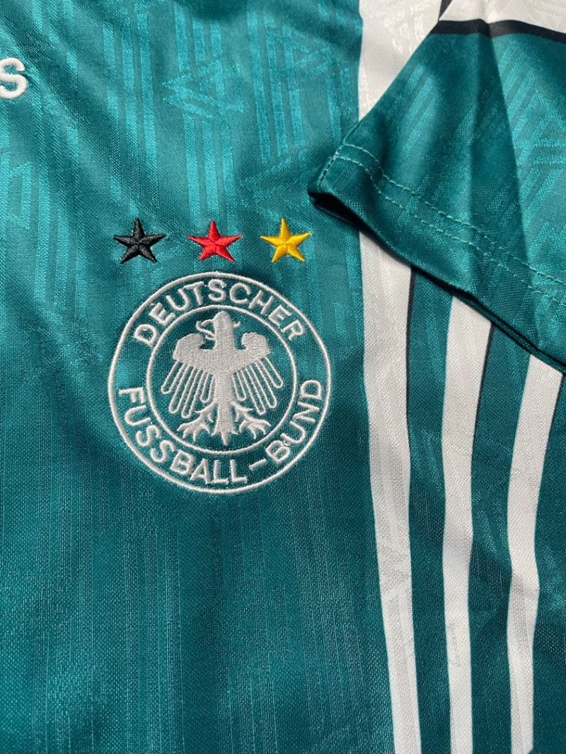 Vintage 1996 KLINSMANN German Away Soccer Jersey Size US L / EU 52-54 / 3 - 3 Thumbnail