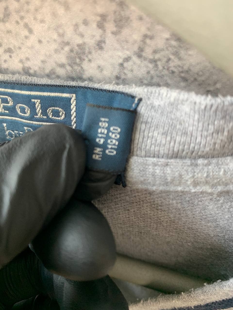 Polo Ralph Lauren × Vintage Polo Ralph Lauren Vintage 90s V-Neck T-Shirt Gray Pique Size US L / EU 52-54 / 3 - 11 Thumbnail