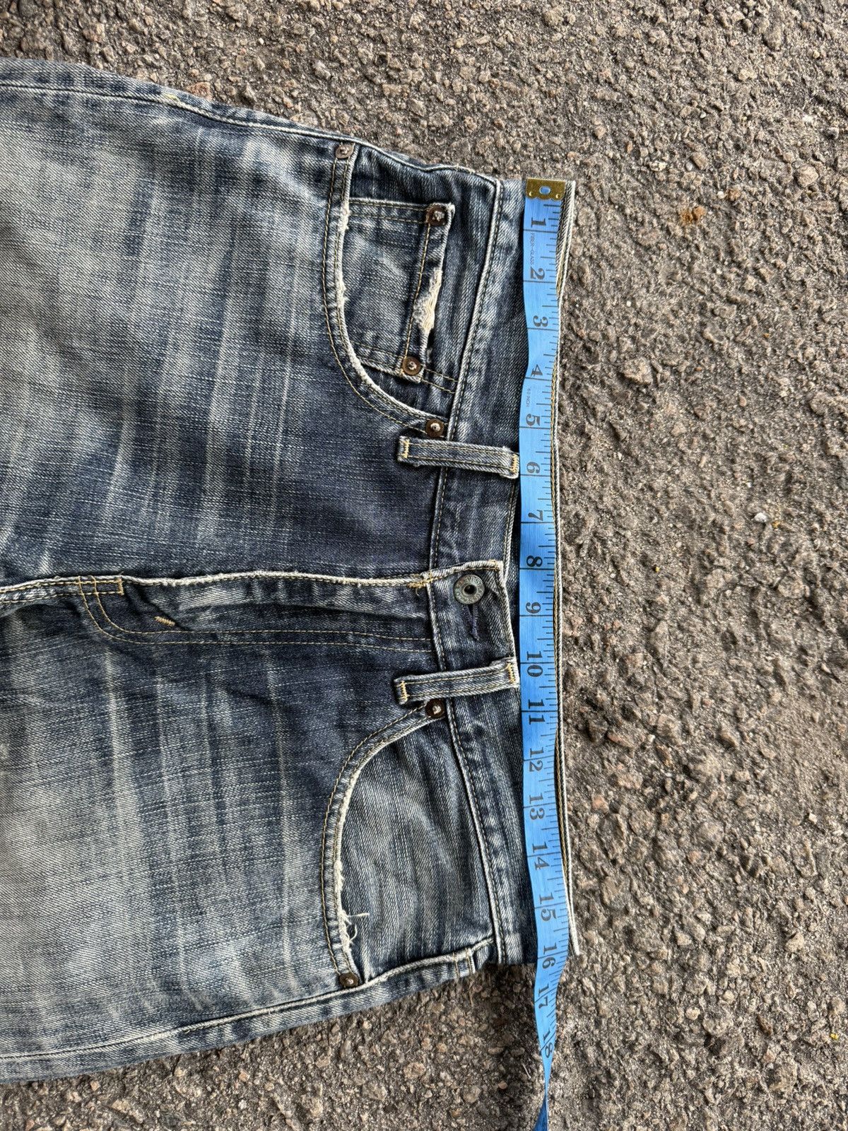 Levi's Vintage Clothing Vintage Levi’s 502 Mud washer Jean denim pants Size US 32 / EU 48 - 5 Thumbnail