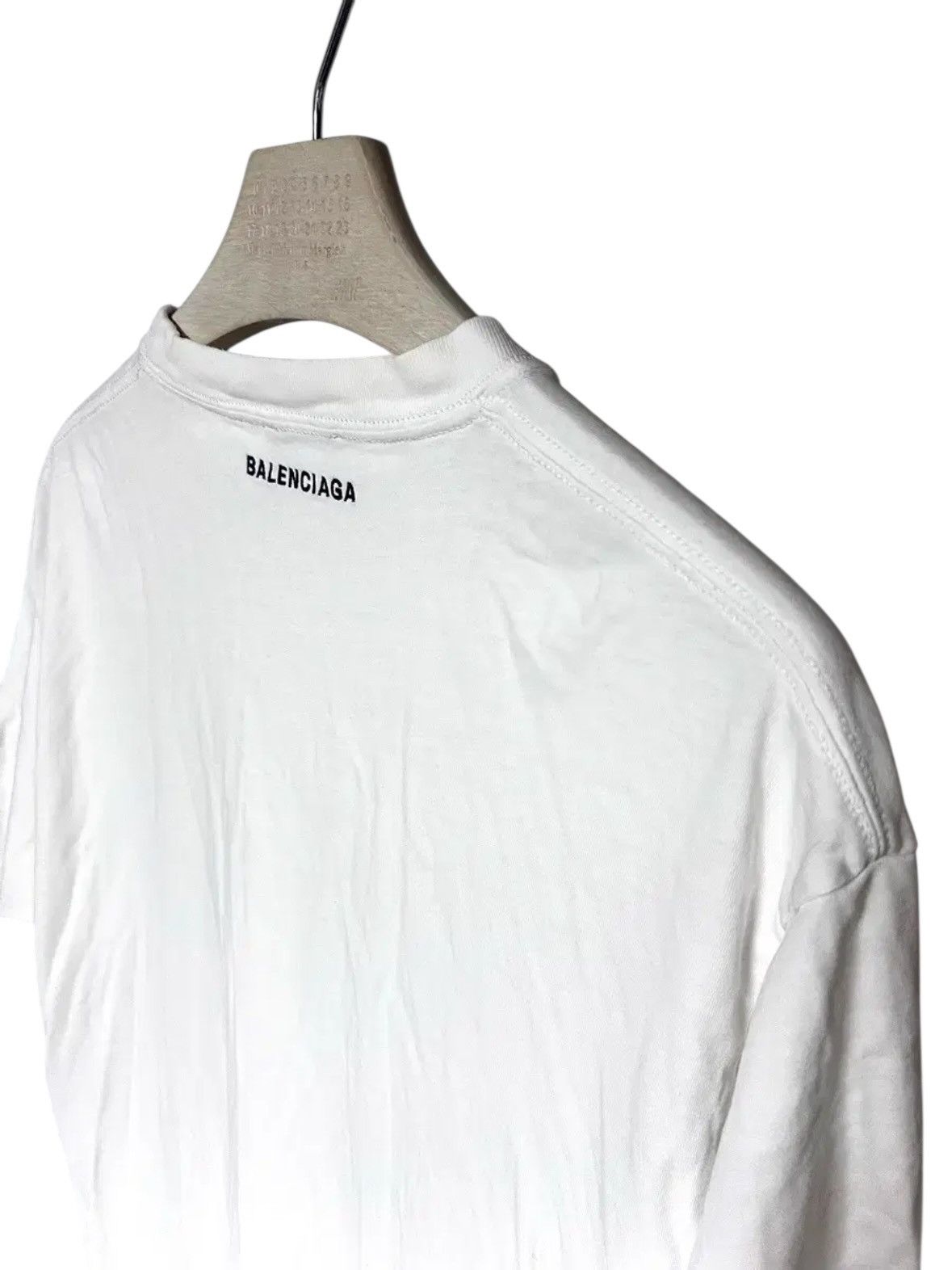 Balenciaga Balenciaga Glow In The Dark Smiley T Shirt Size US L / EU 52-54 / 3 - 5 Thumbnail
