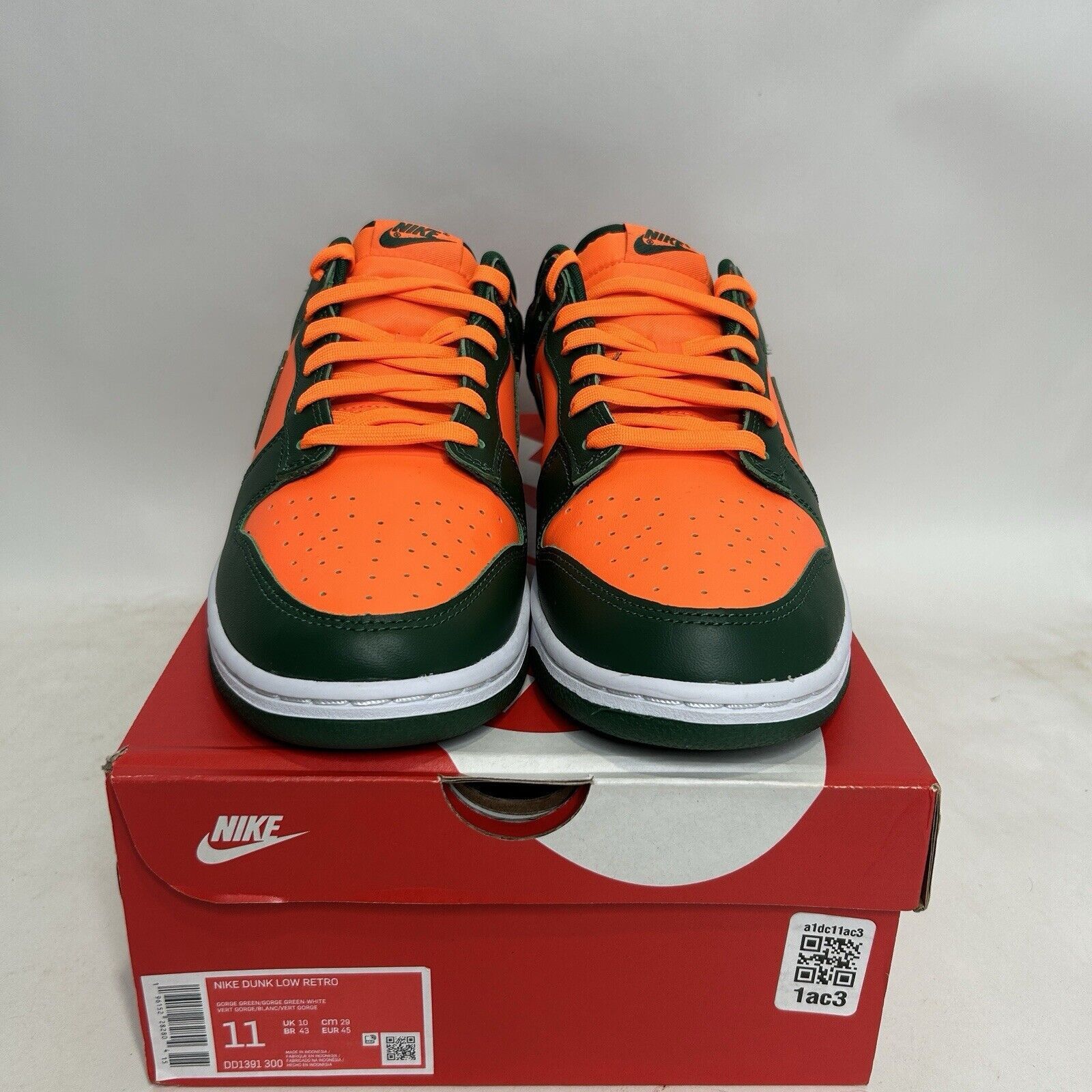 Nike Nike Dunk Low Retro “Miami Hurricanes/Green Orange” 2024 Size US 11 / EU 44 - 2 Thumbnail