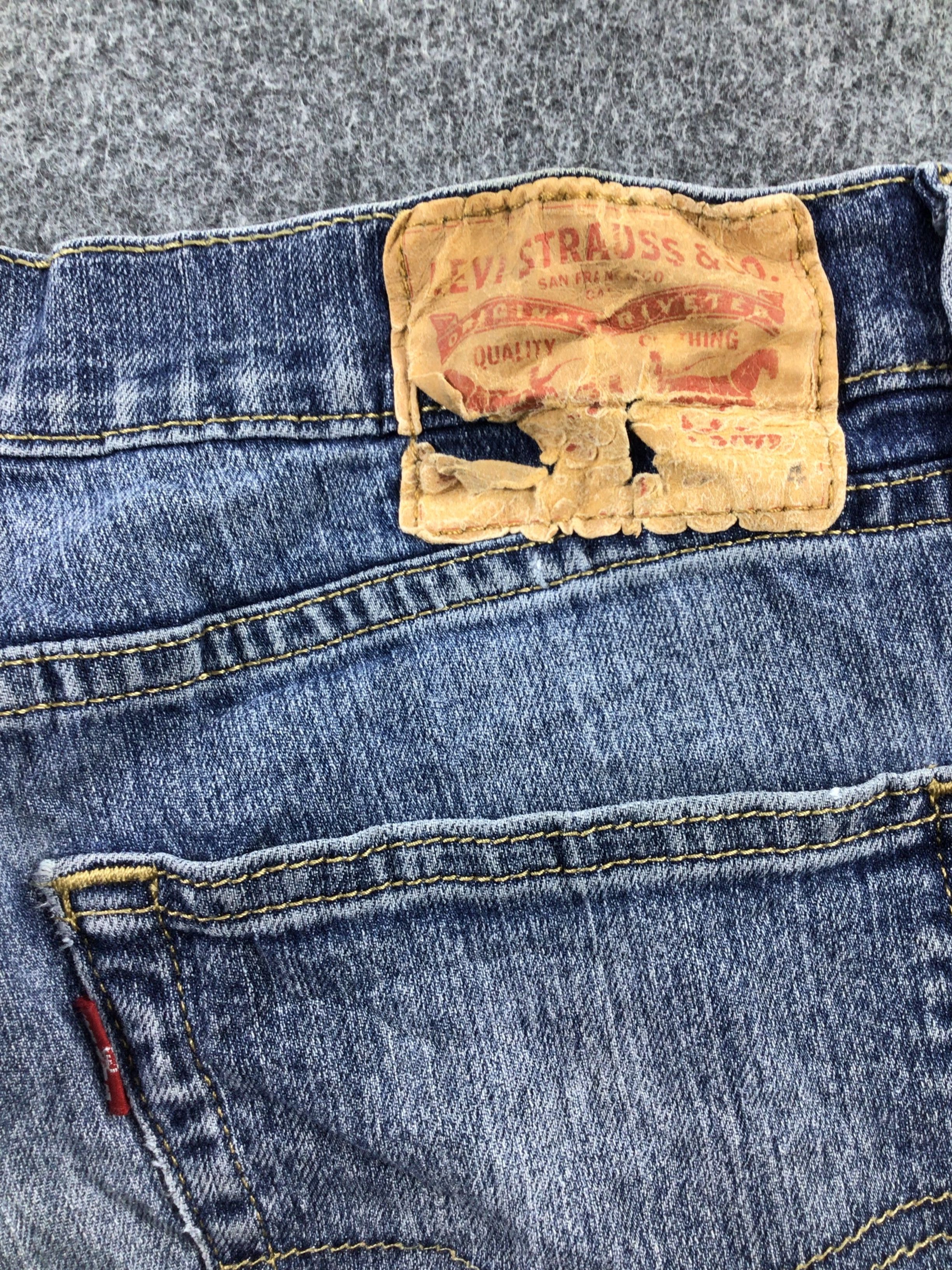 Levi's Vintage Levis Jeans Faded Blue Denim KJ236 Size US 31 - 5 Thumbnail