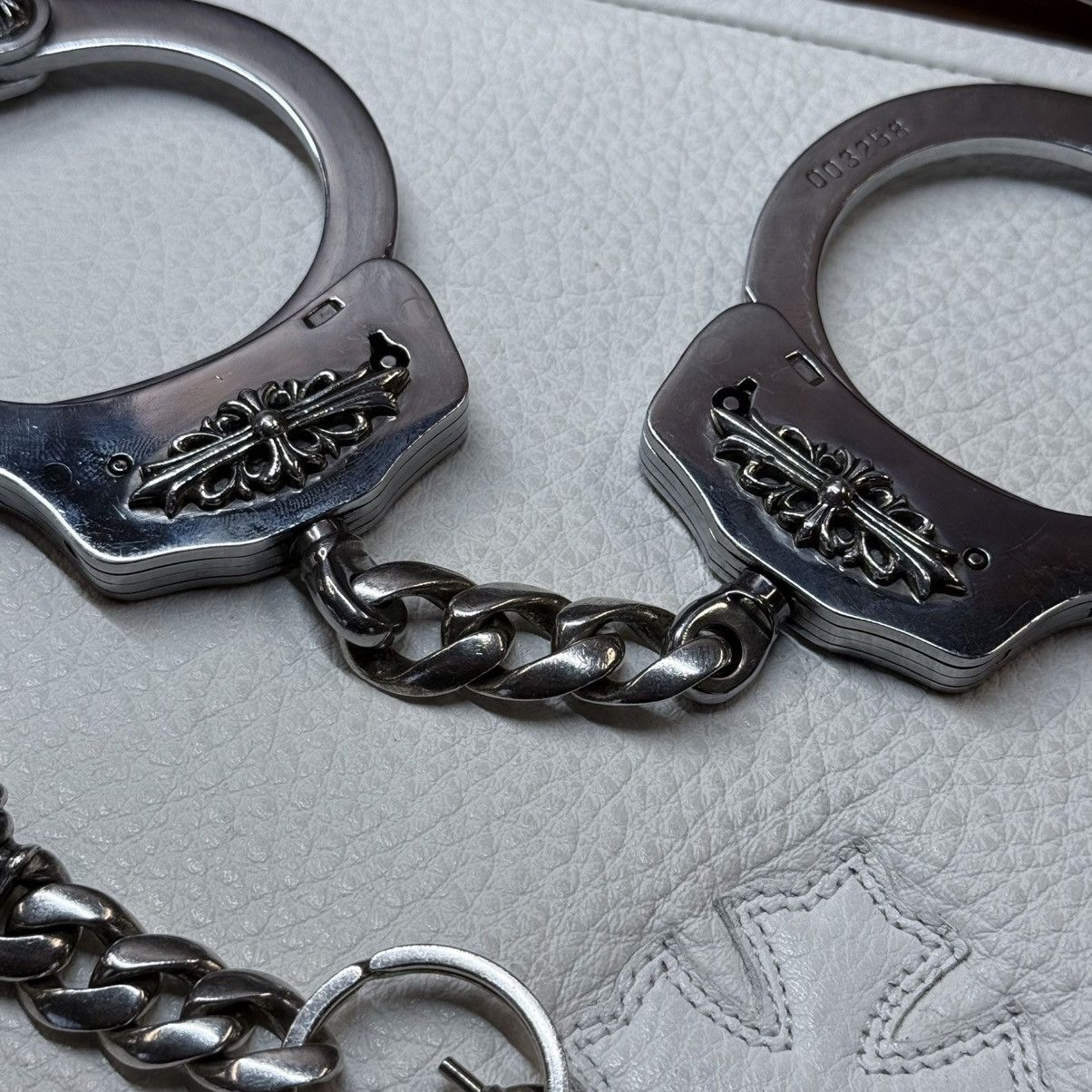 Chrome Hearts CHROME HEARTS STERLING SILVER HANDCUFFS WITH FOTI KEYCHAIN Size ONE SIZE - 4 Thumbnail