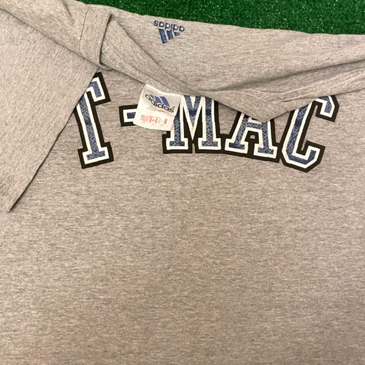 Adidas VINTAGE 90s Tracy Mcgrady T Mac Orlando Magic Adidas VTG Shirt Mens XL Gray Short Sleeve T-Shirt Sports 90s USA Mens Size US XL / EU 56 / 4 - 3 Thumbnail