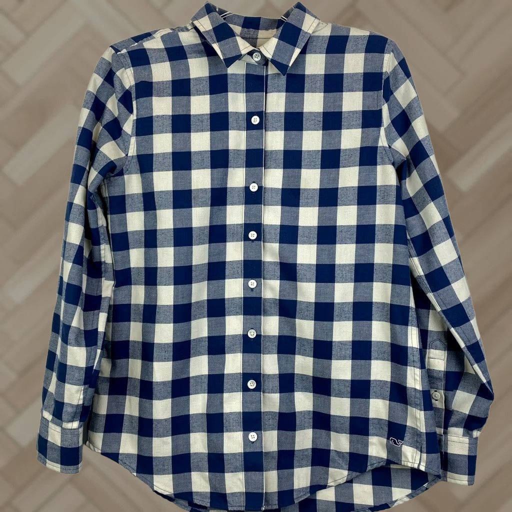 Vineyard Vines Vineyard Vines Plaid Flannel Button Up Top Women 2 Blue White Relaxed Fit Preppy Size XS / US 0-2 / IT 36-38 - 1 Thumbnail