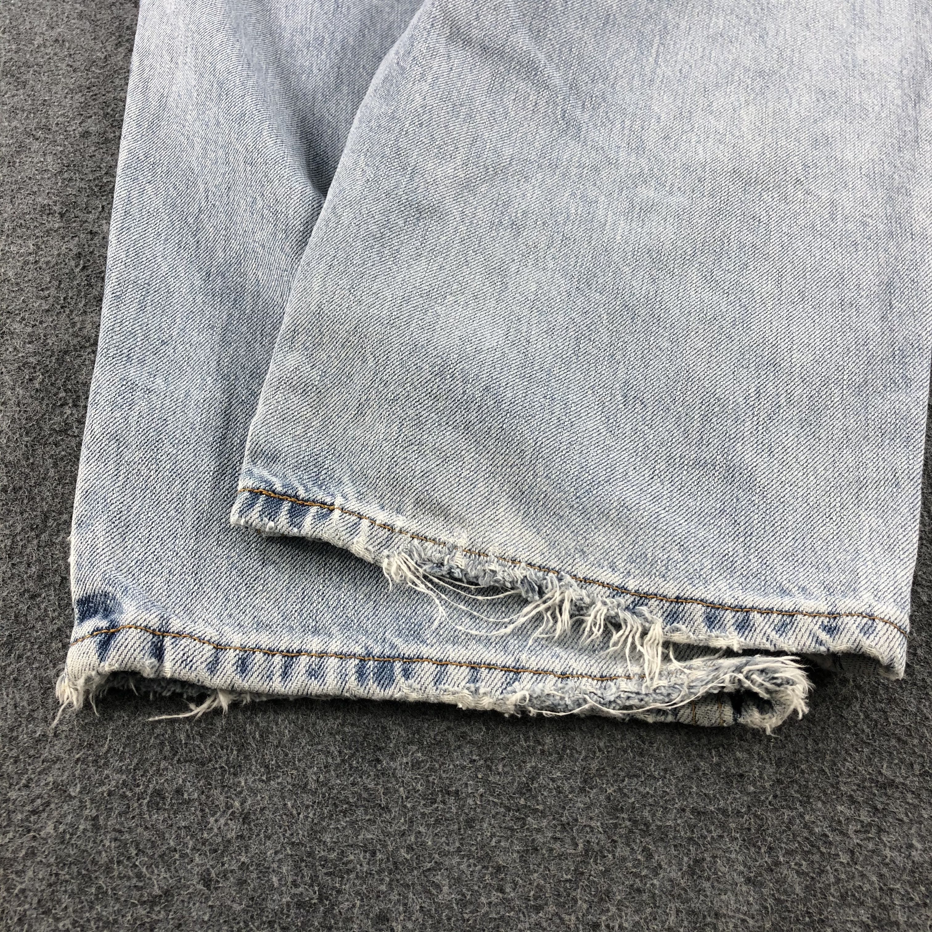 Levi's Vintage Light Wash Levis 560 Jeans- J1334 Size US 38 / EU 54 - 6 Thumbnail