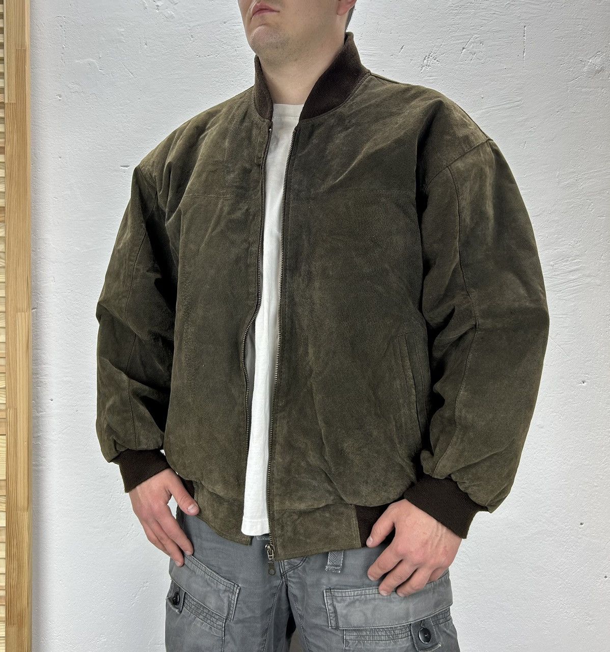Vintage Boston Vintage Leather Bomber Jacket size L - XL Size US L / EU 52-54 / 3 - 1 Thumbnail