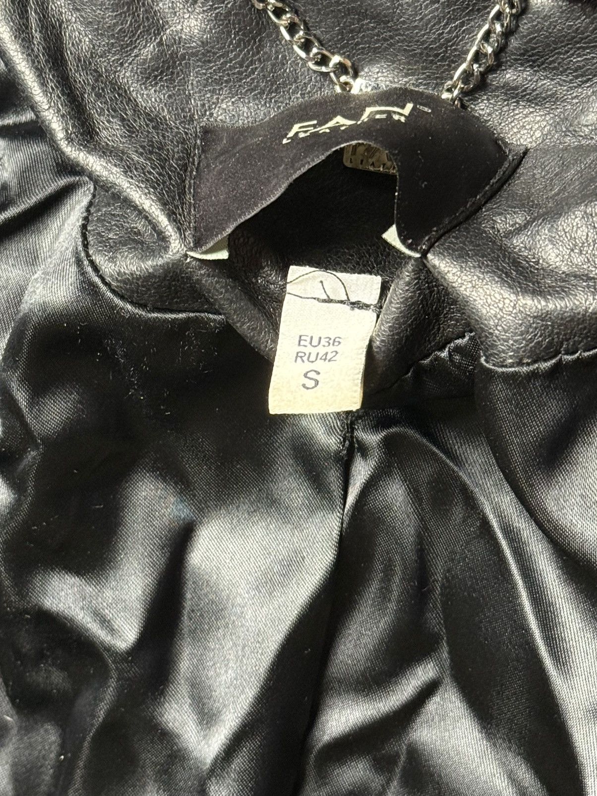 Gan leather jacket s size