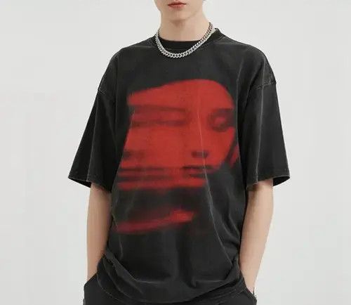 Japanese Brand Fukada x Mami Red Phantoms Printed Vintage Oversized T Shirt Size US L / EU 52-54 / 3 - 7 Thumbnail