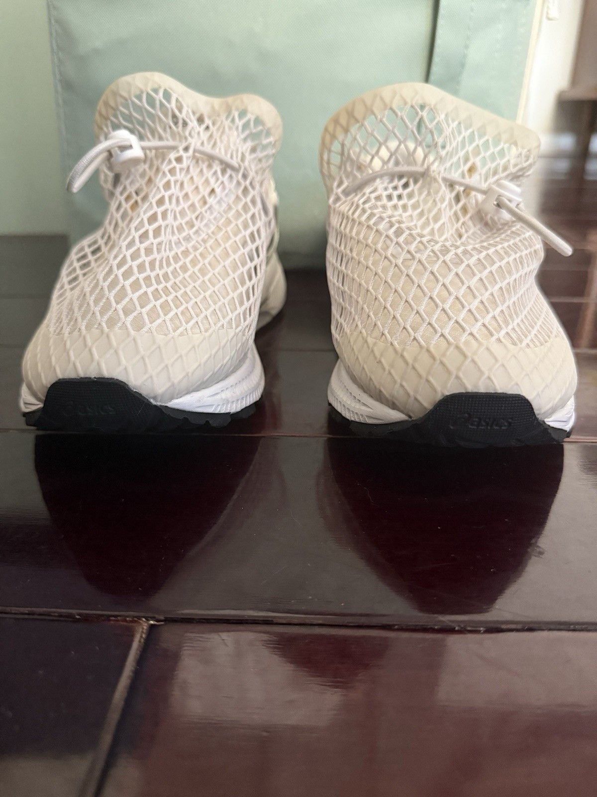 Asics × Vivienne Westwood Gel Kayano 26 ‘Birch White’ Men’s US 4.5 Women’s US 6 Size US 5 / EU 37 - 2 Thumbnail