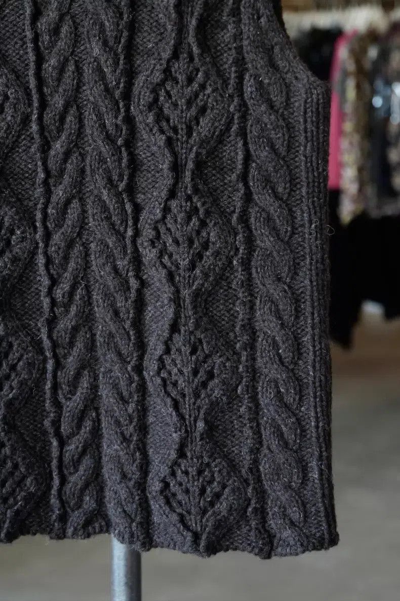 Comme des Garcons Comme des Garcons Chocolate Brown Knit Vest 100% Wool Size S / US 4 / IT 40 - 4 Thumbnail