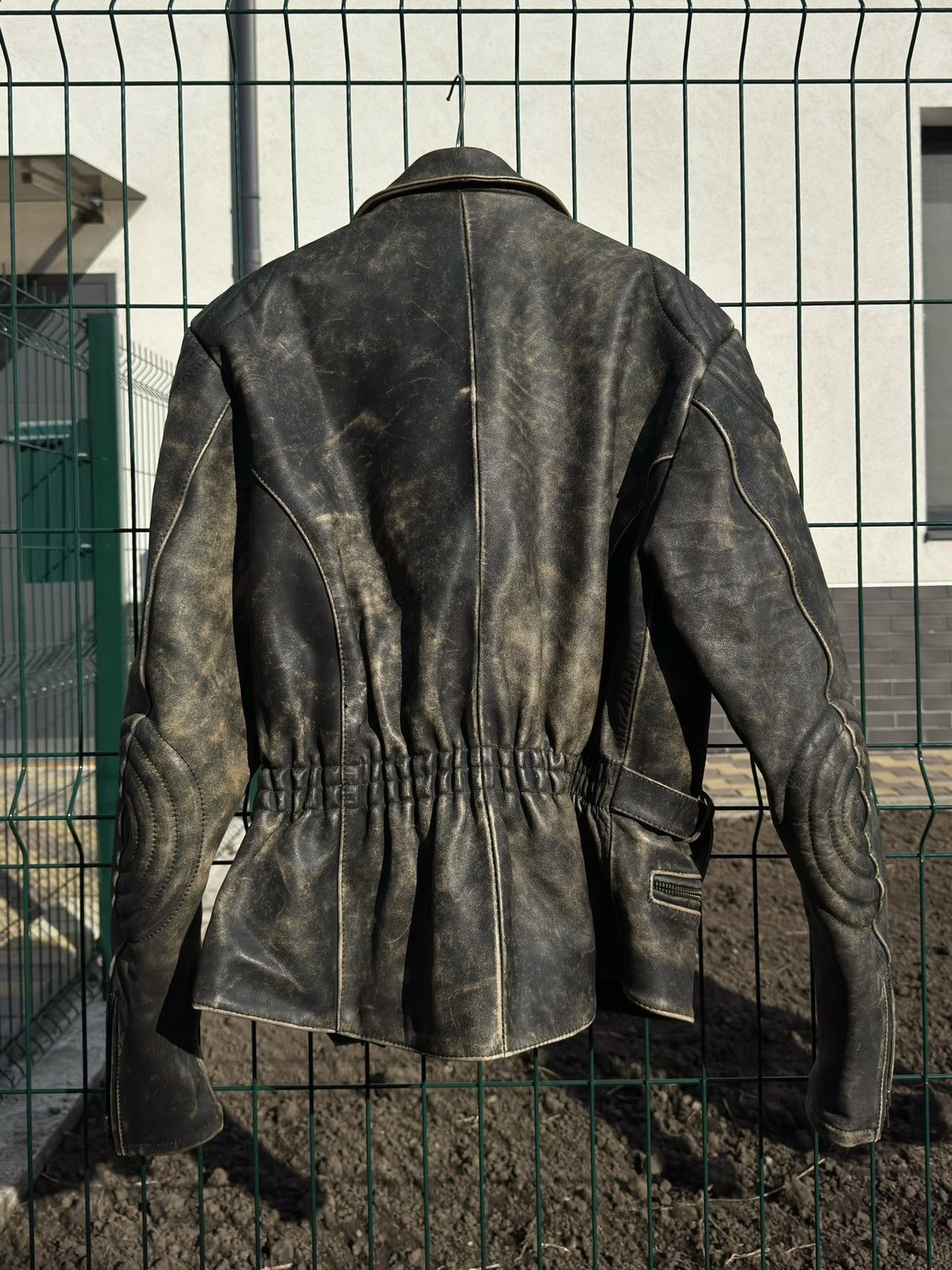 Vintage Vintage 80s Sun Faded Leather Biker Jacket Size US L / EU 52-54 / 3 - 10 Thumbnail