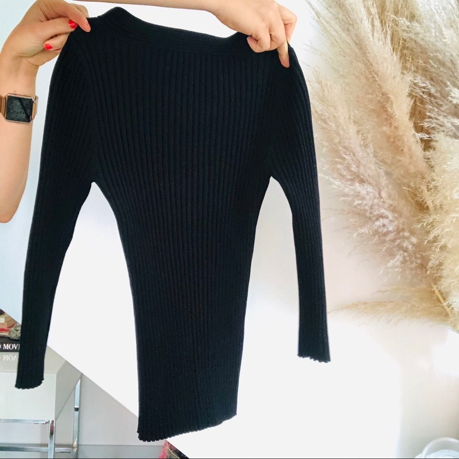 Vintage VINTAGE Black Fitted Ribbed Silver Keyhole Pullover Sweater Size XS / US 0-2 / IT 36-38 - 6 Thumbnail