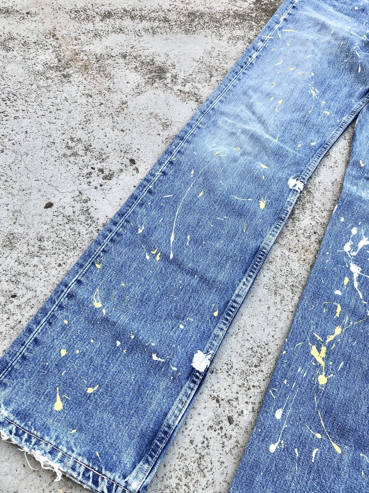 Levi's SPLATTERED PAINT LEVIS 501 JEANS Size US 29 - 3 Thumbnail