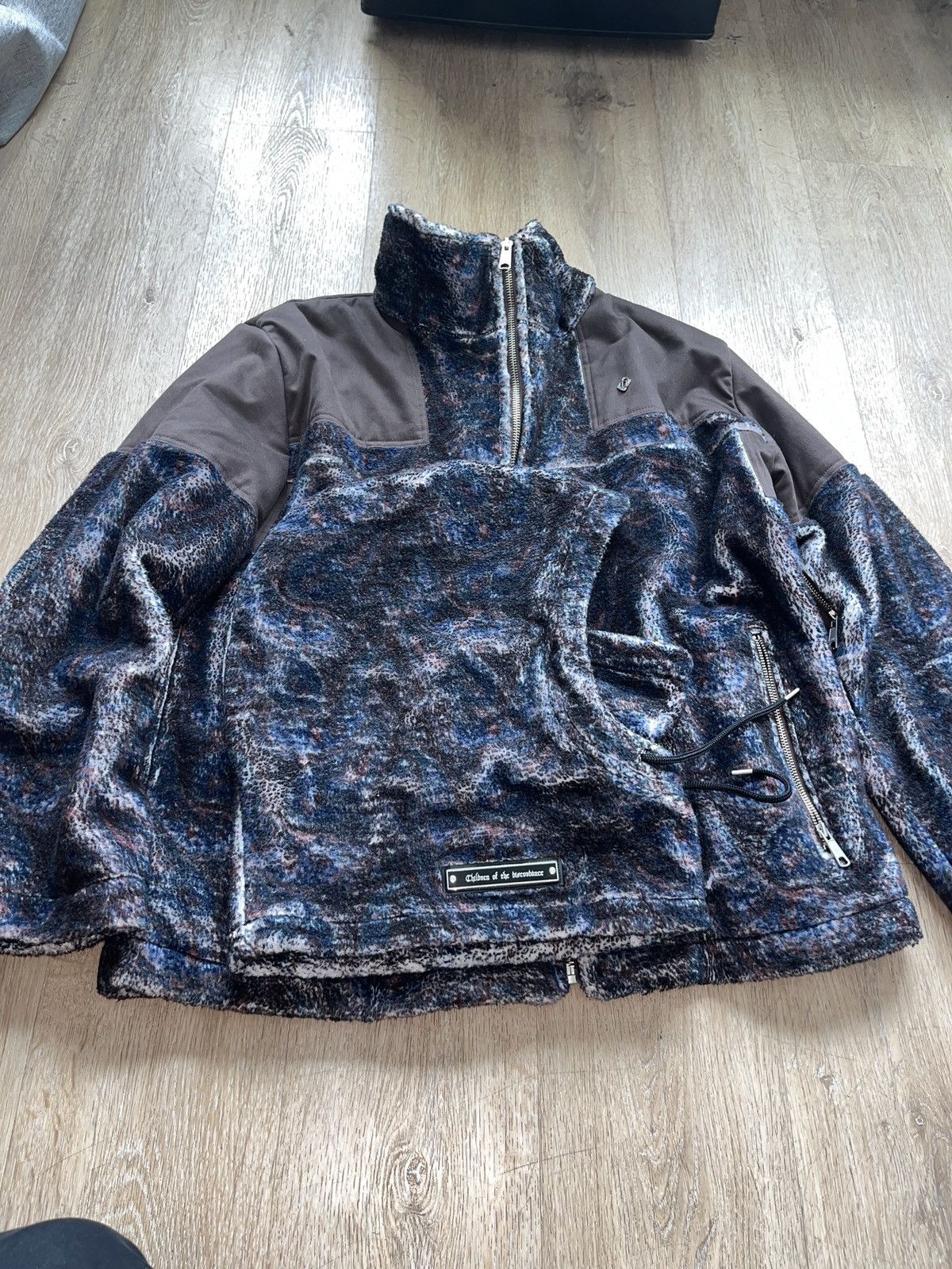 Children of the discordance children of the discordance Paisley fleece jacket (PAIS COL) Size US L / EU 52-54 / 3 - 14 Thumbnail