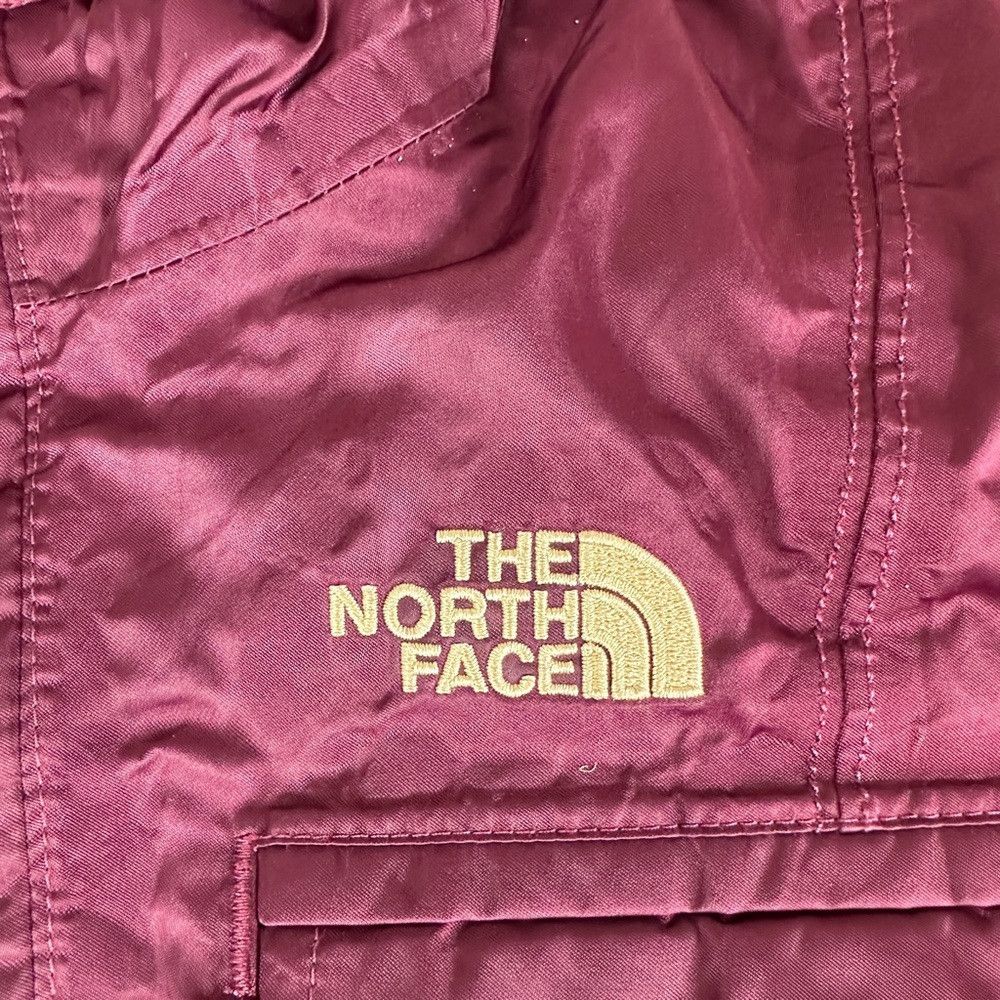 The North Face The North Face Hyvent 550 Wine Puffer Jacket Girls Size L ( Size L / US 10 / IT 46 - 3 Thumbnail