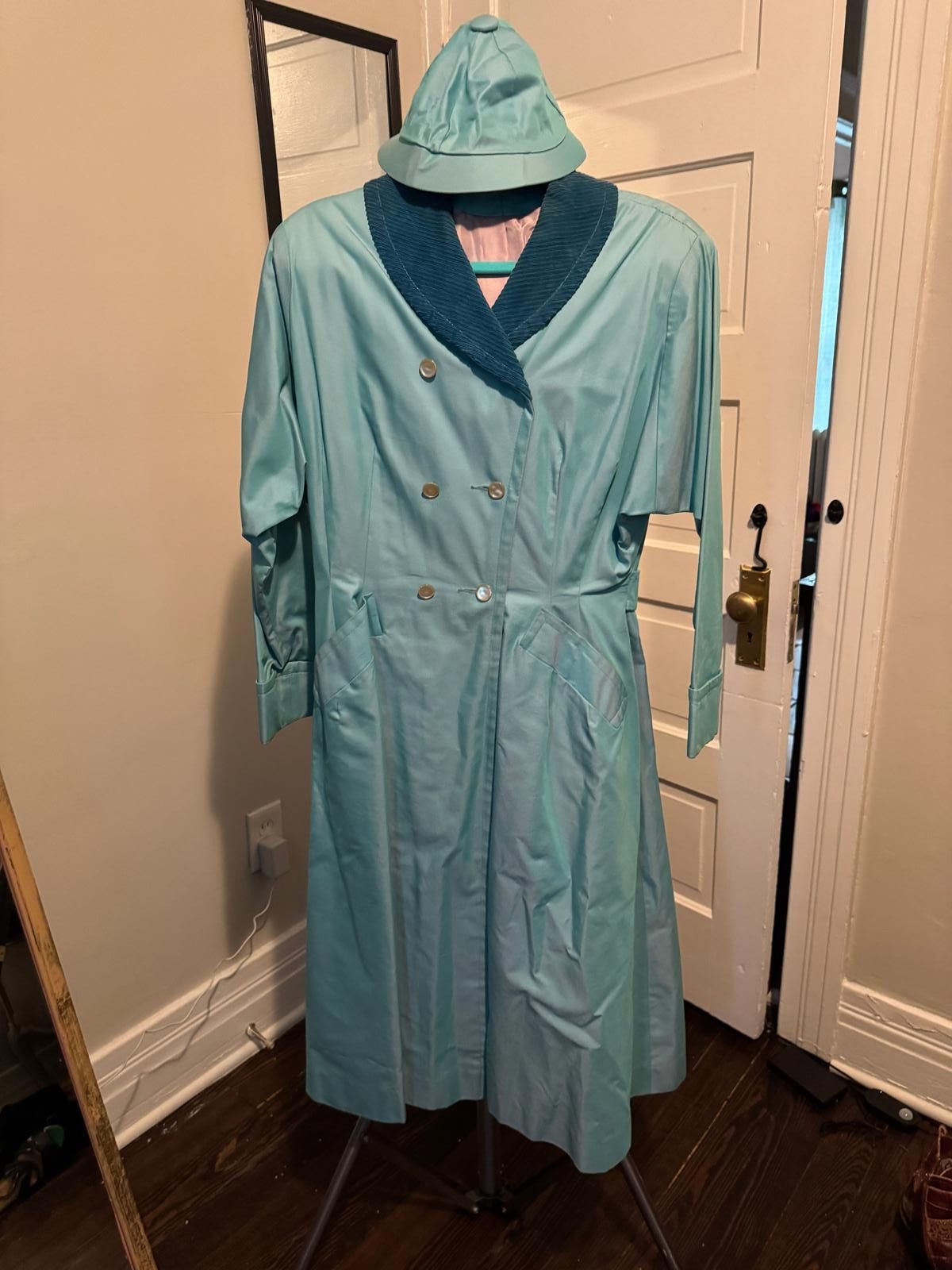 Designer True Vintage Double-Breasted Rain Trench Coat with hat Size ONE SIZE - 6 Thumbnail