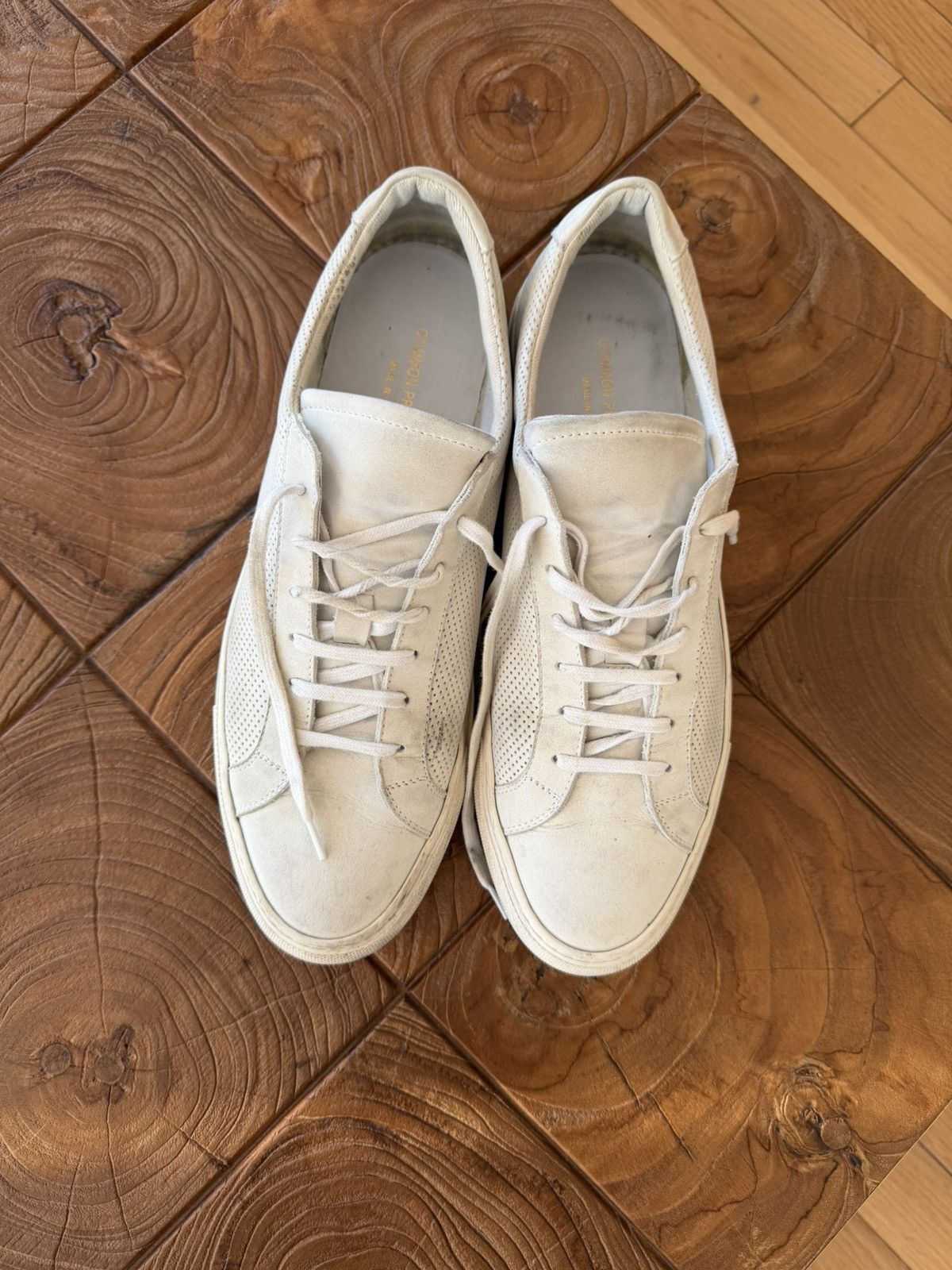 Common Projects Common projects achilles low suede - size 11/44 Size US 11 / EU 44 - 3 Thumbnail