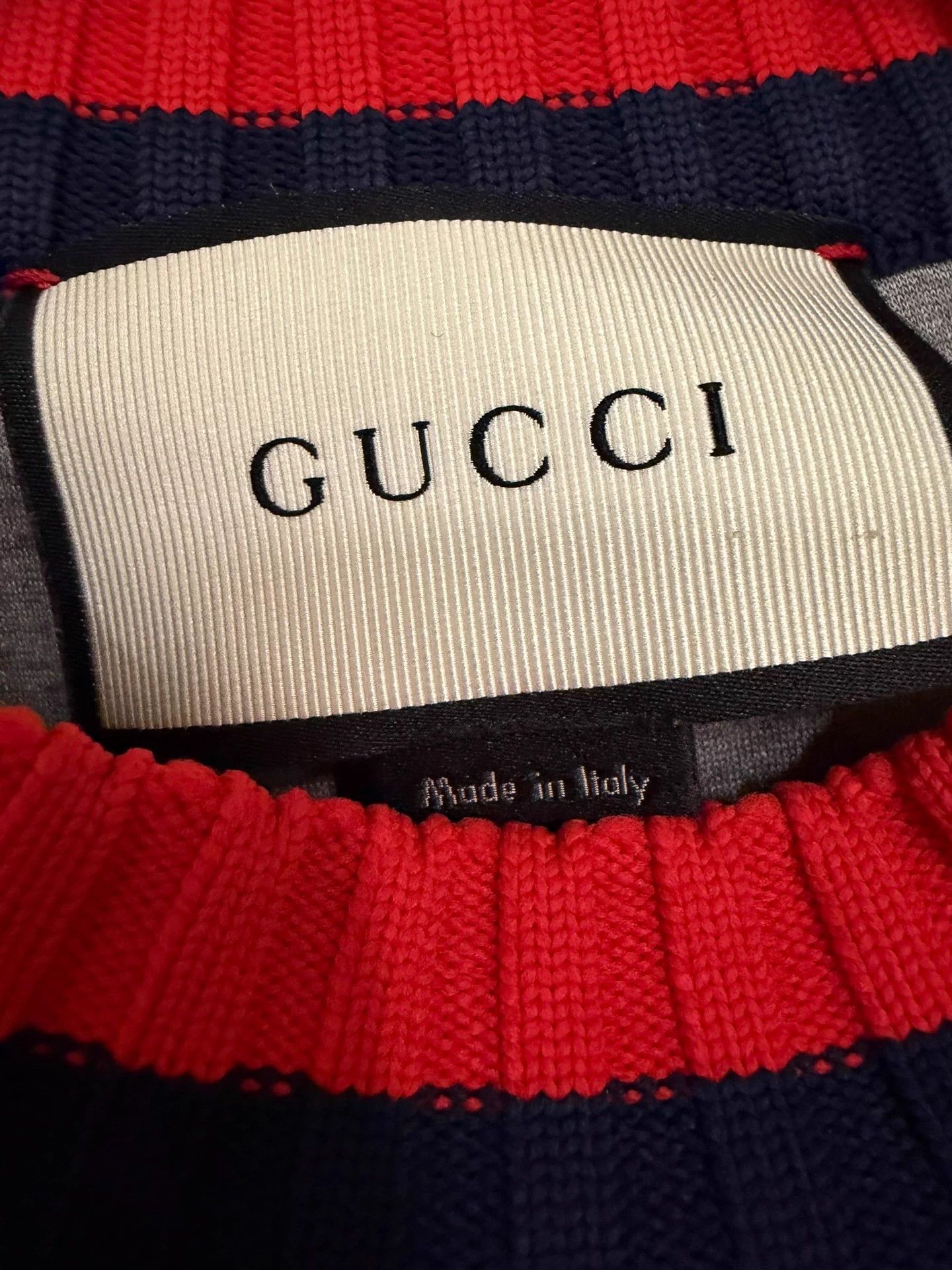Gucci Gucci Runway Red Gold Embroidered Cardigan XS Size XS / US 0-2 / IT 36-38 - 2 Thumbnail