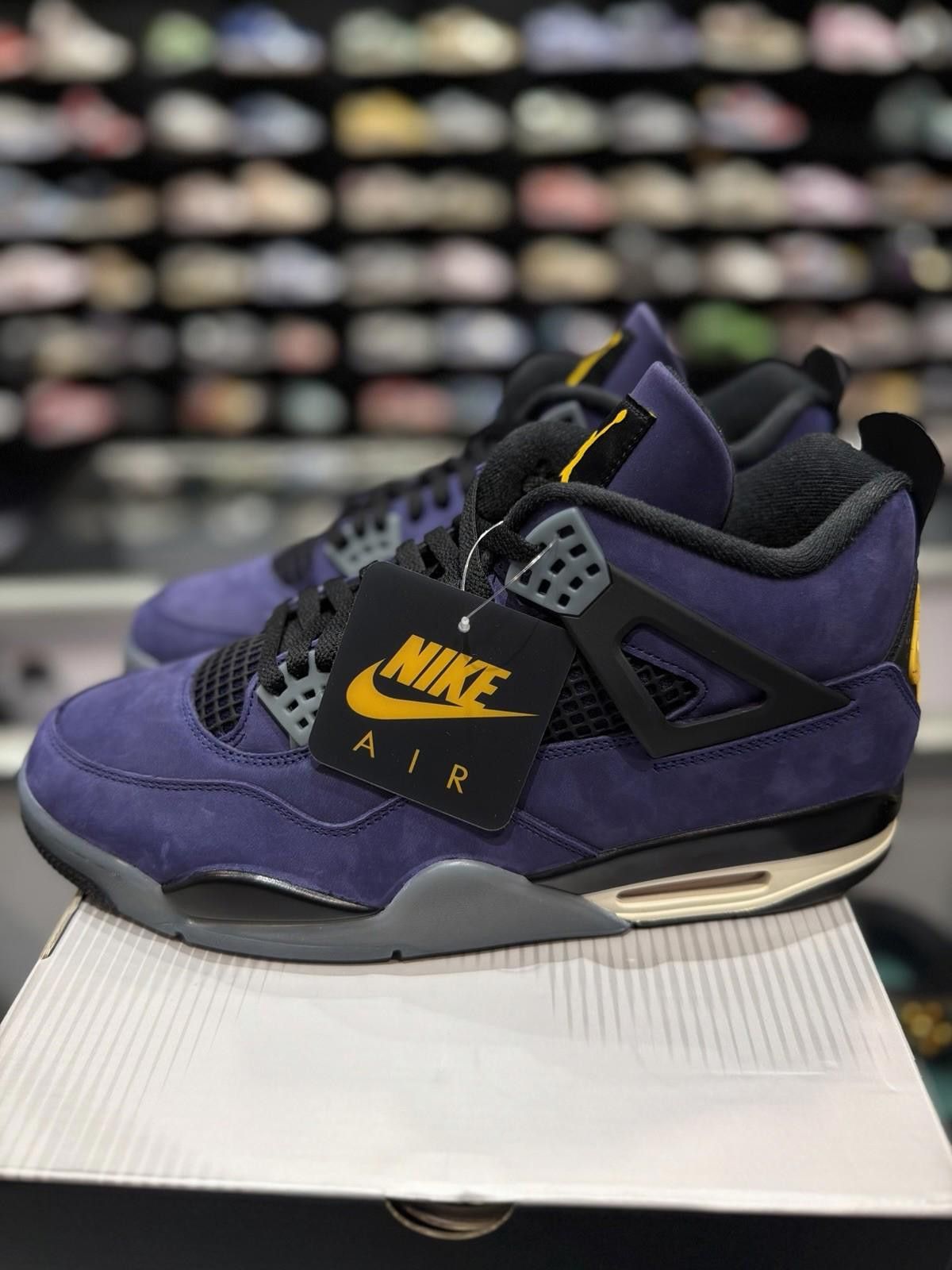Jordan Brand Air Jordan 4 Retro Lakers "Imperial Purple" FV5029-500 (13) Size US 13 / EU 46 - 2 Thumbnail