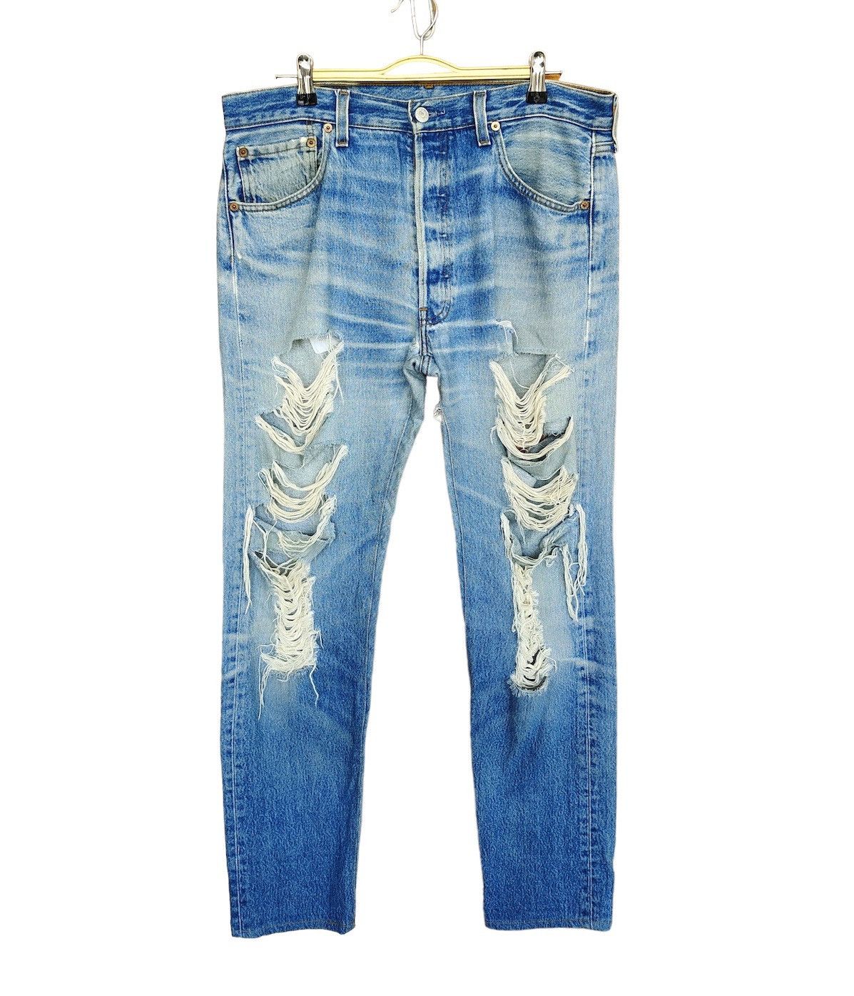 Levi's Vintage Levis 501 Destroyed Knee Distress Denim Jeans Size US 34 / EU 50 - 1 Thumbnail