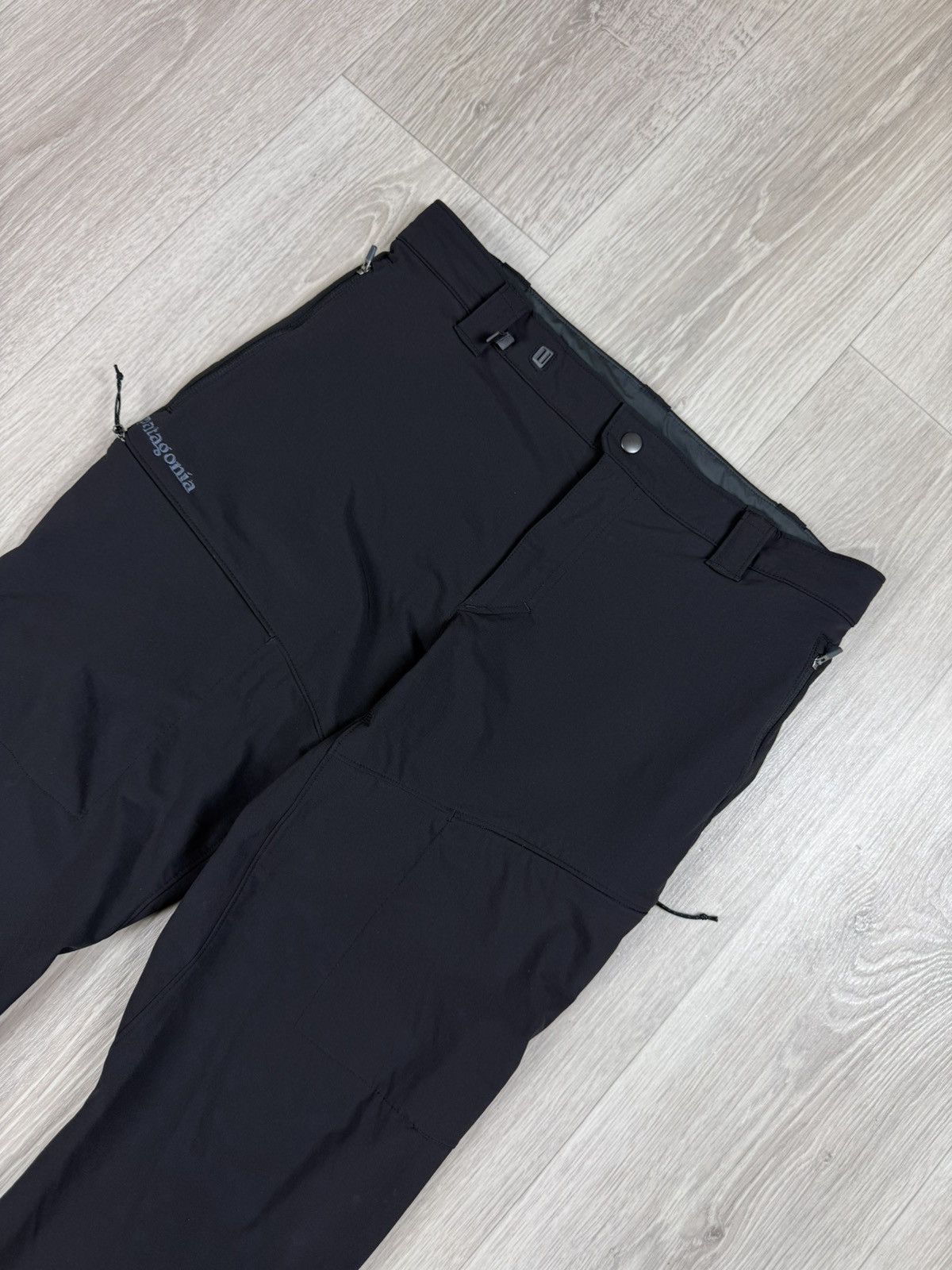 Patagonia Patagonia Men’s Alpine Guide Pants Black Size 30 Size US 30 / EU 46 - 2 Thumbnail