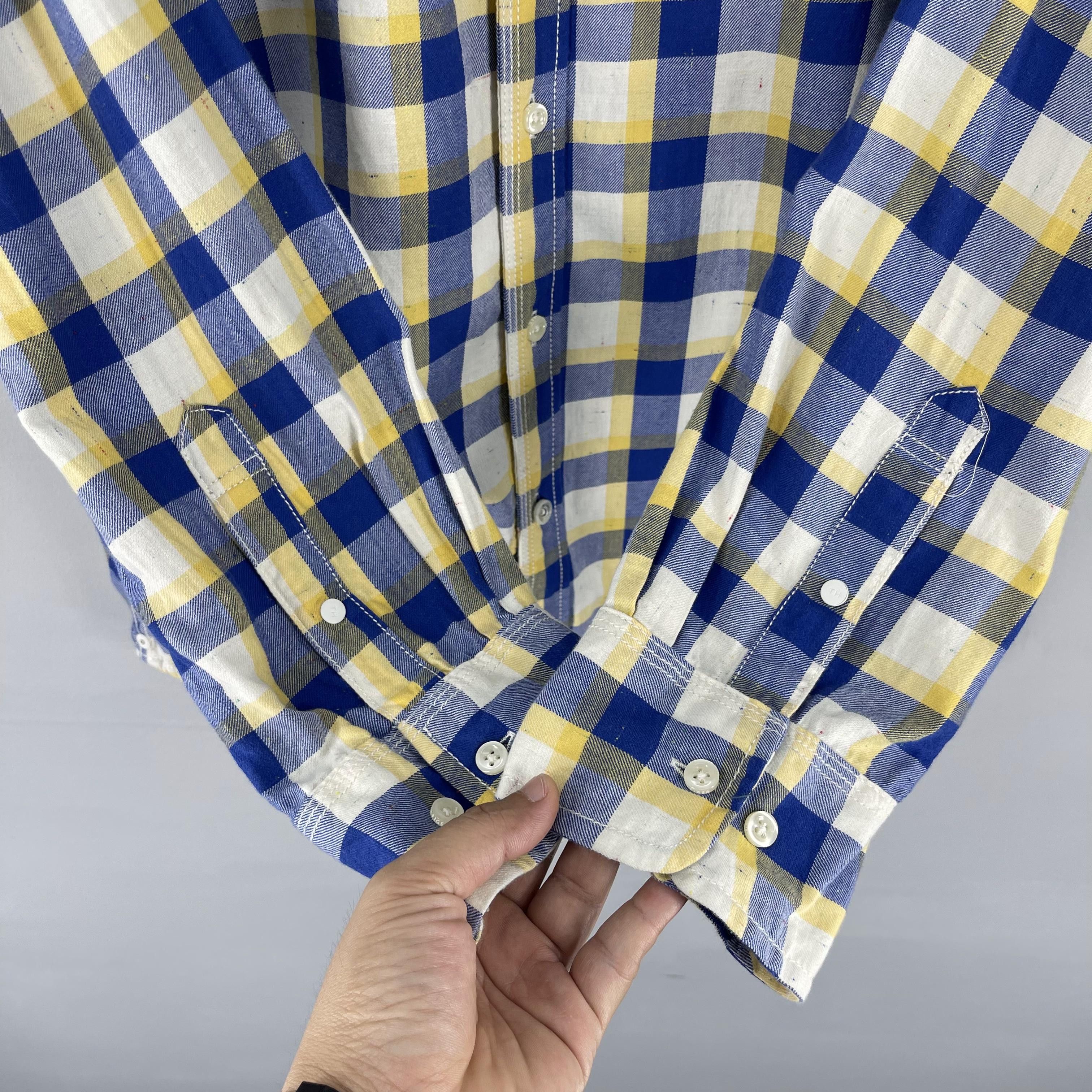 Tommy Hilfiger Vintage TOMMY HILFIGER Plaid Tartan Button Up Flannel Size US XXL / EU 58 / 5 - 7 Thumbnail