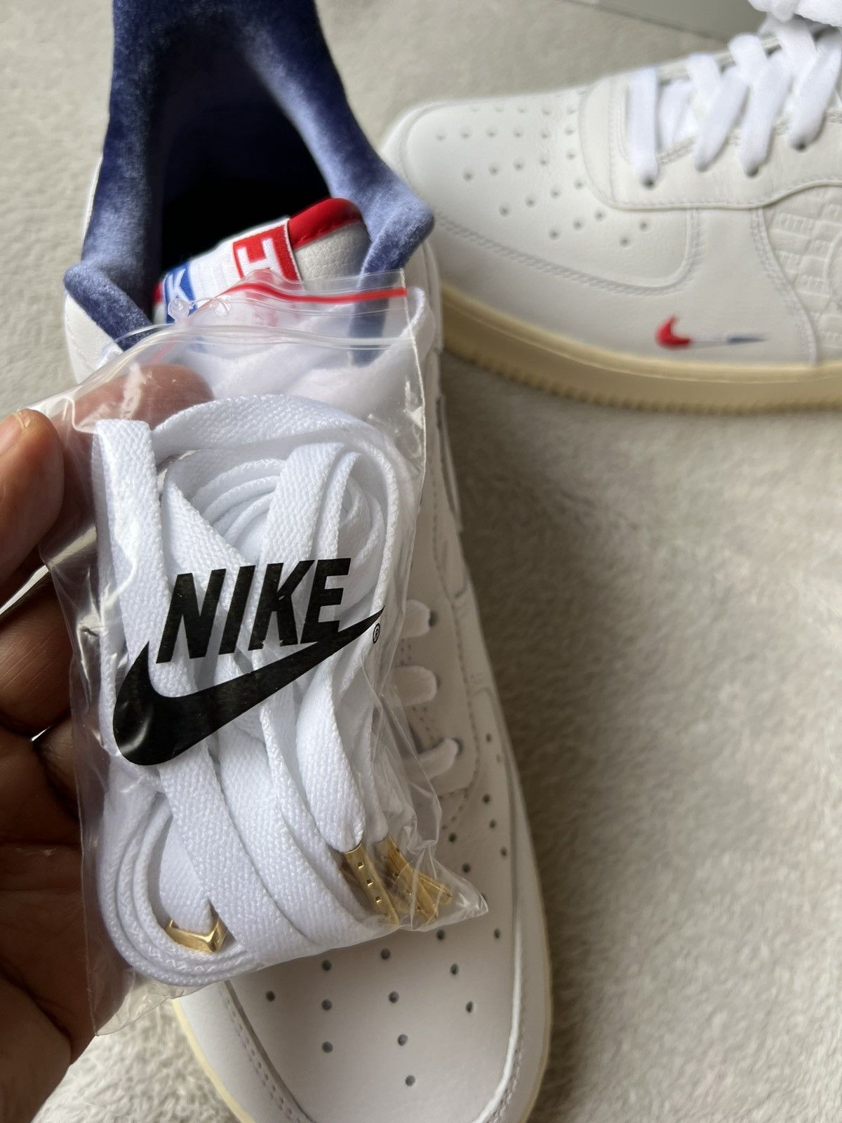 Nike Nike air force 1 kith Paris édition Size US 11 / EU 44 - 2 Thumbnail