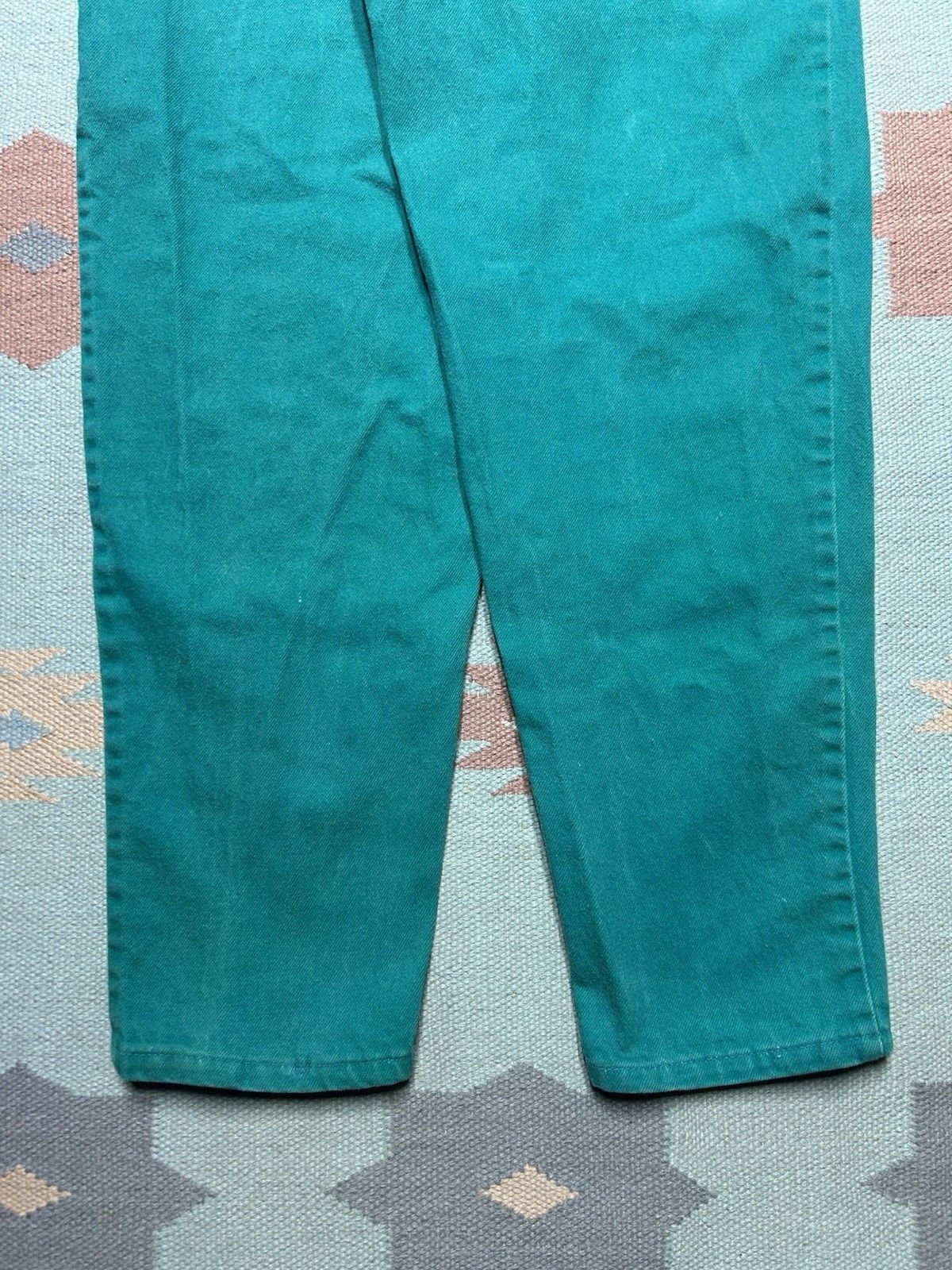 Vintage Vintage 90s Levi’s 560 jeans turquoise teal skater USA 31x29 Size US 31 - 2 Thumbnail