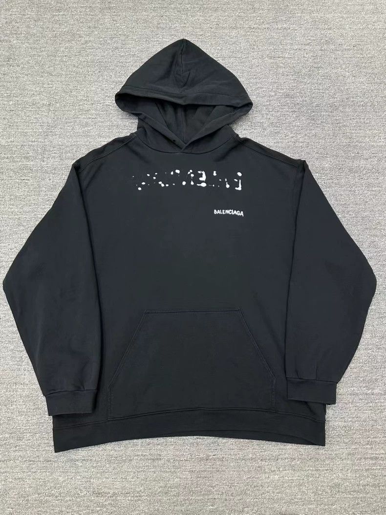 Other Balenciaga Graffiti Letter Sweatshirt Size US XXL / EU 58 / 5 - 1 Thumbnail