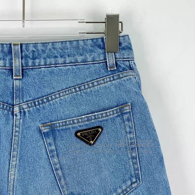 Prada Prada Blue triangle cotton casual denim trousers Size 28" / US 6 / IT 42 - 5 Thumbnail