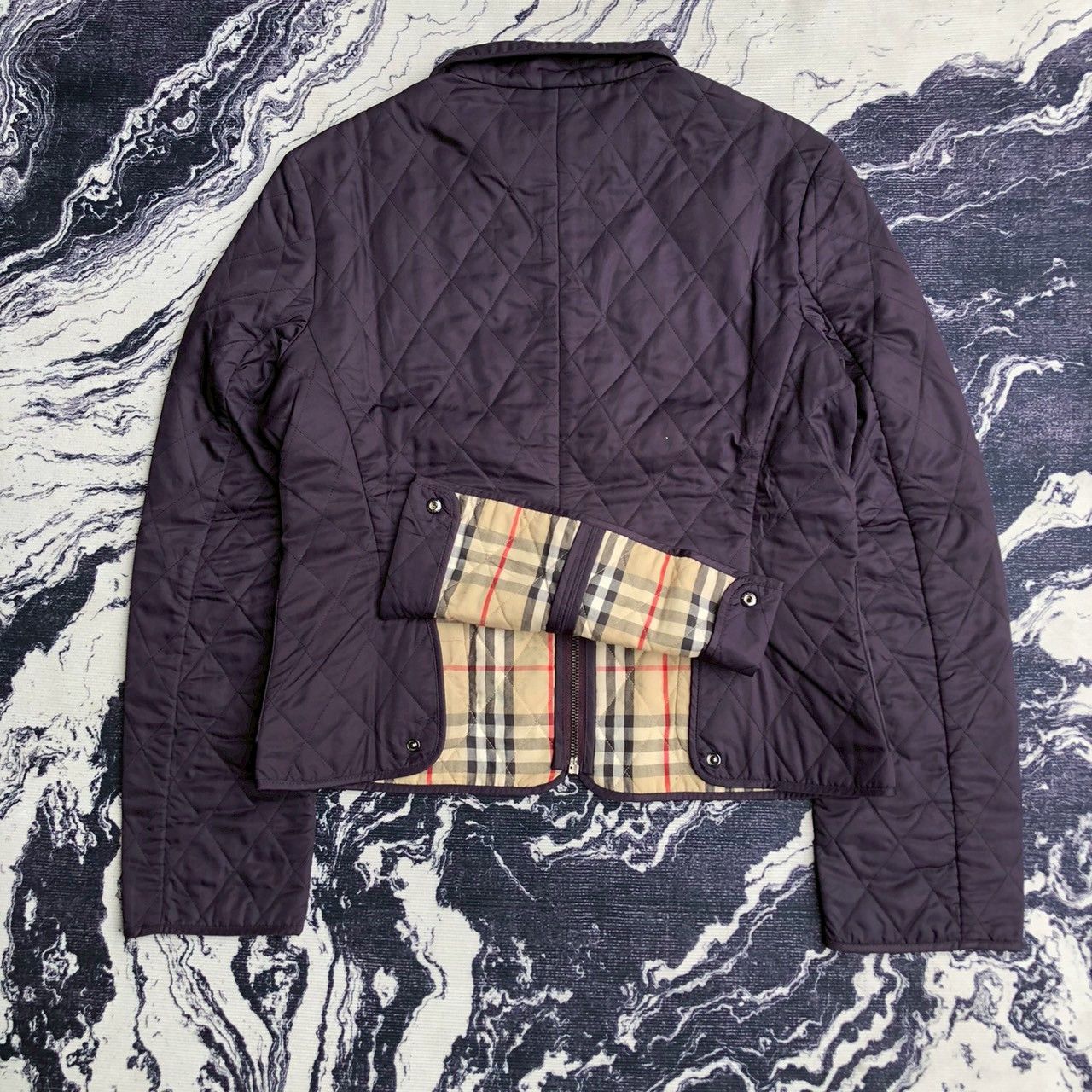 Burberry Burberry London Quilted Jacket w/ Nova Check Lining Size M / US 6-8 / IT 42-44 - 4 Thumbnail