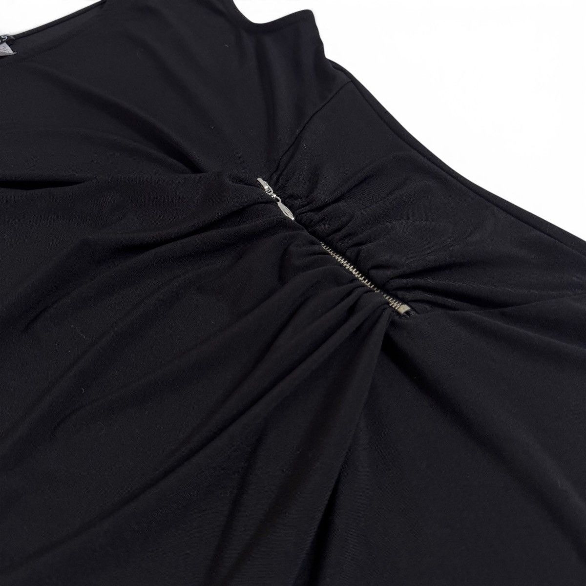 Venus Venus Black Ruched Front Zipper Detail Sleeveless Top Size S / US 4 / IT 40 - 2 Thumbnail